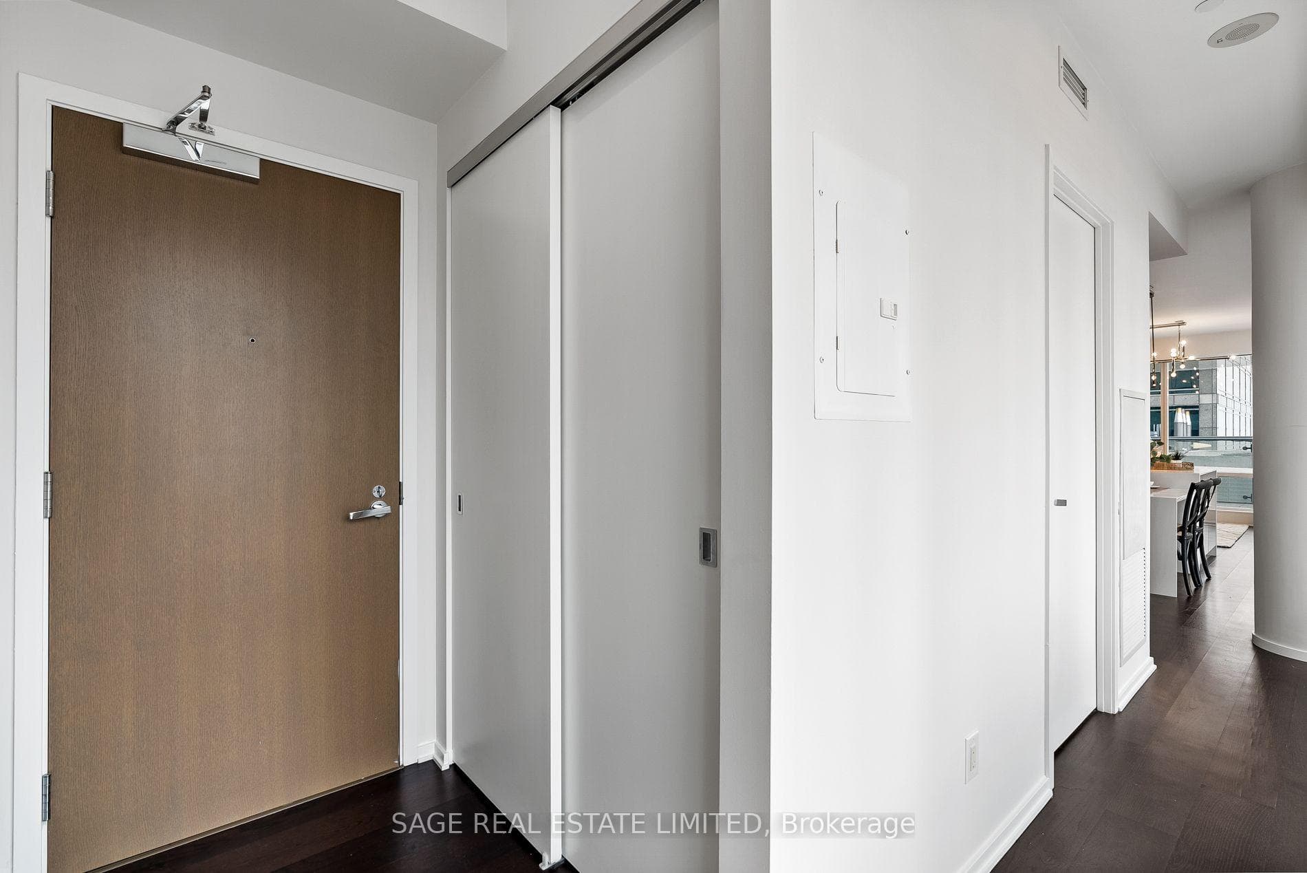 1 Bloor Street Unit 510 photo 2