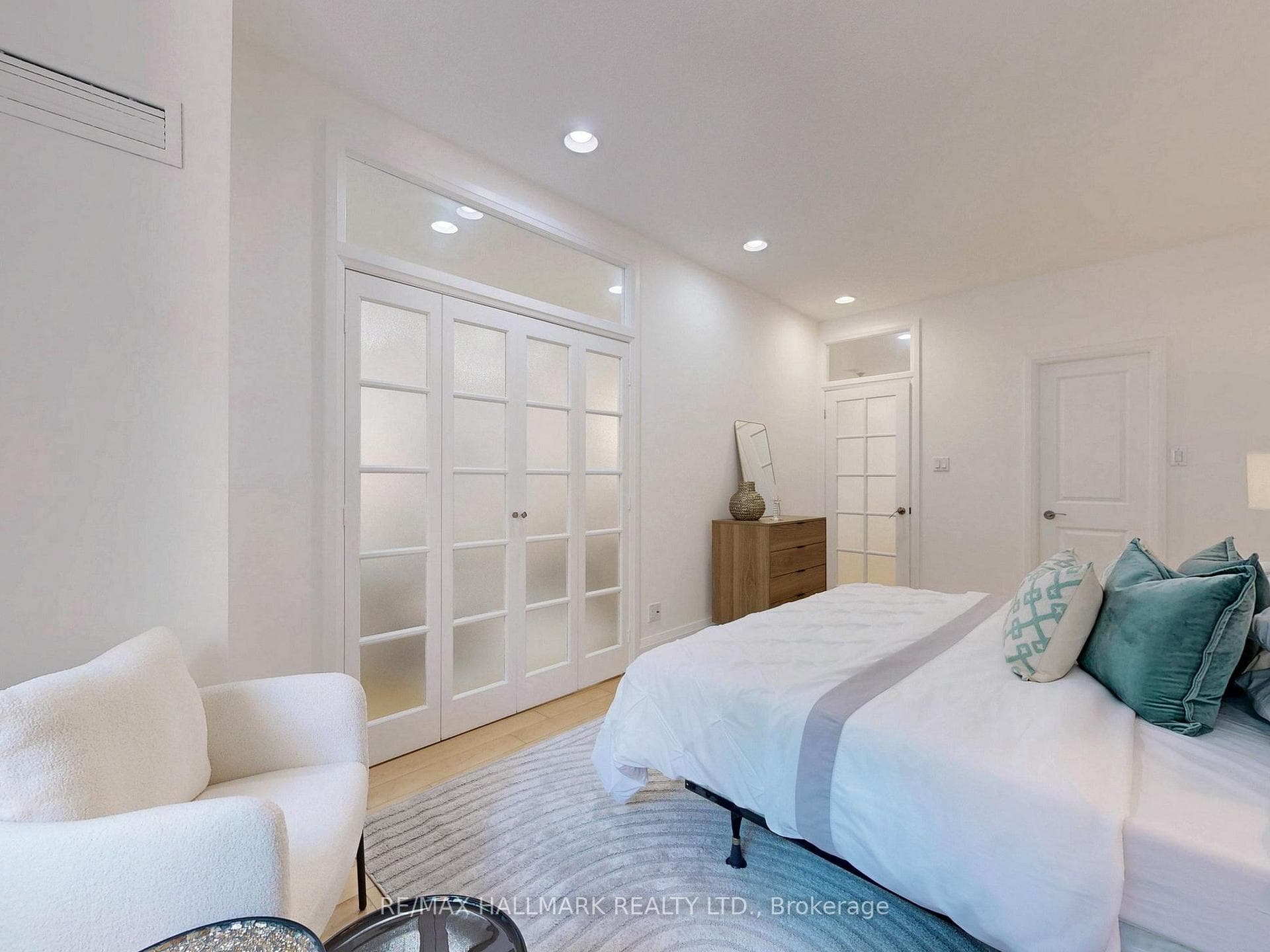 95 Prince Arthur Avenue Unit 126 photo 26