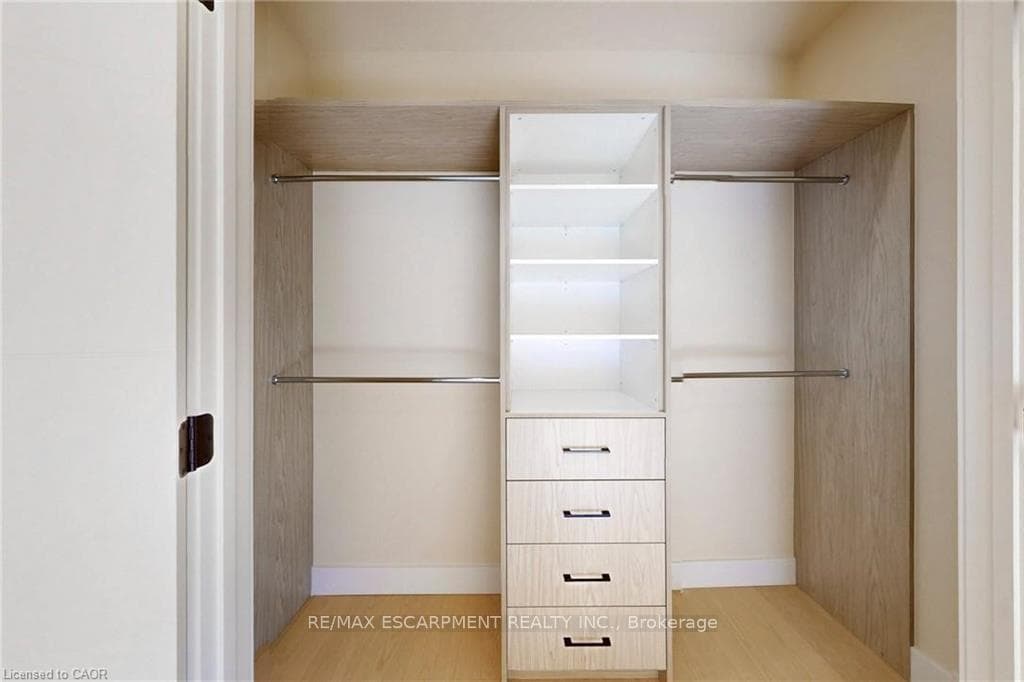 28 Dunsmore Gardens photo 32