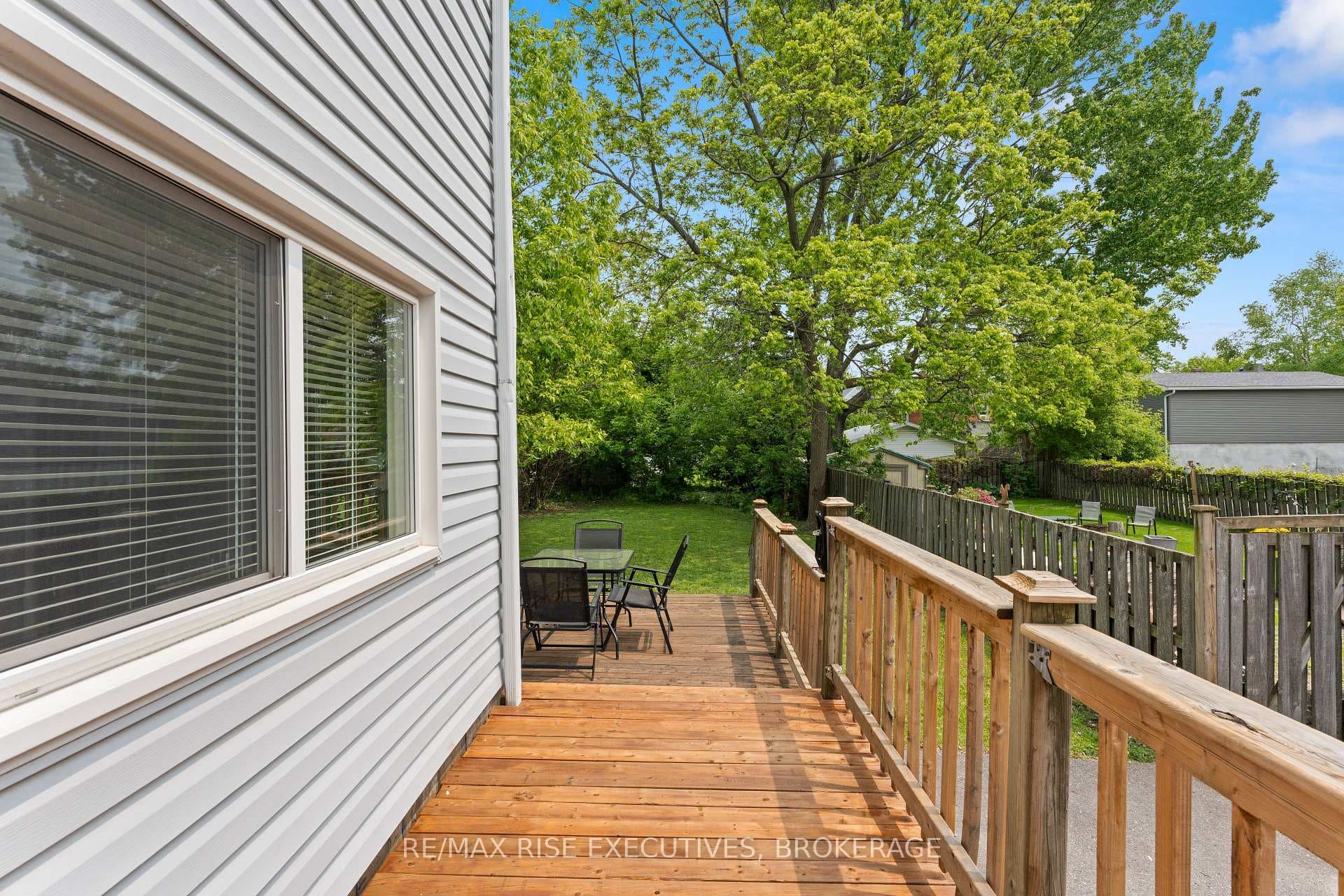 135 Nelson Street photo 26