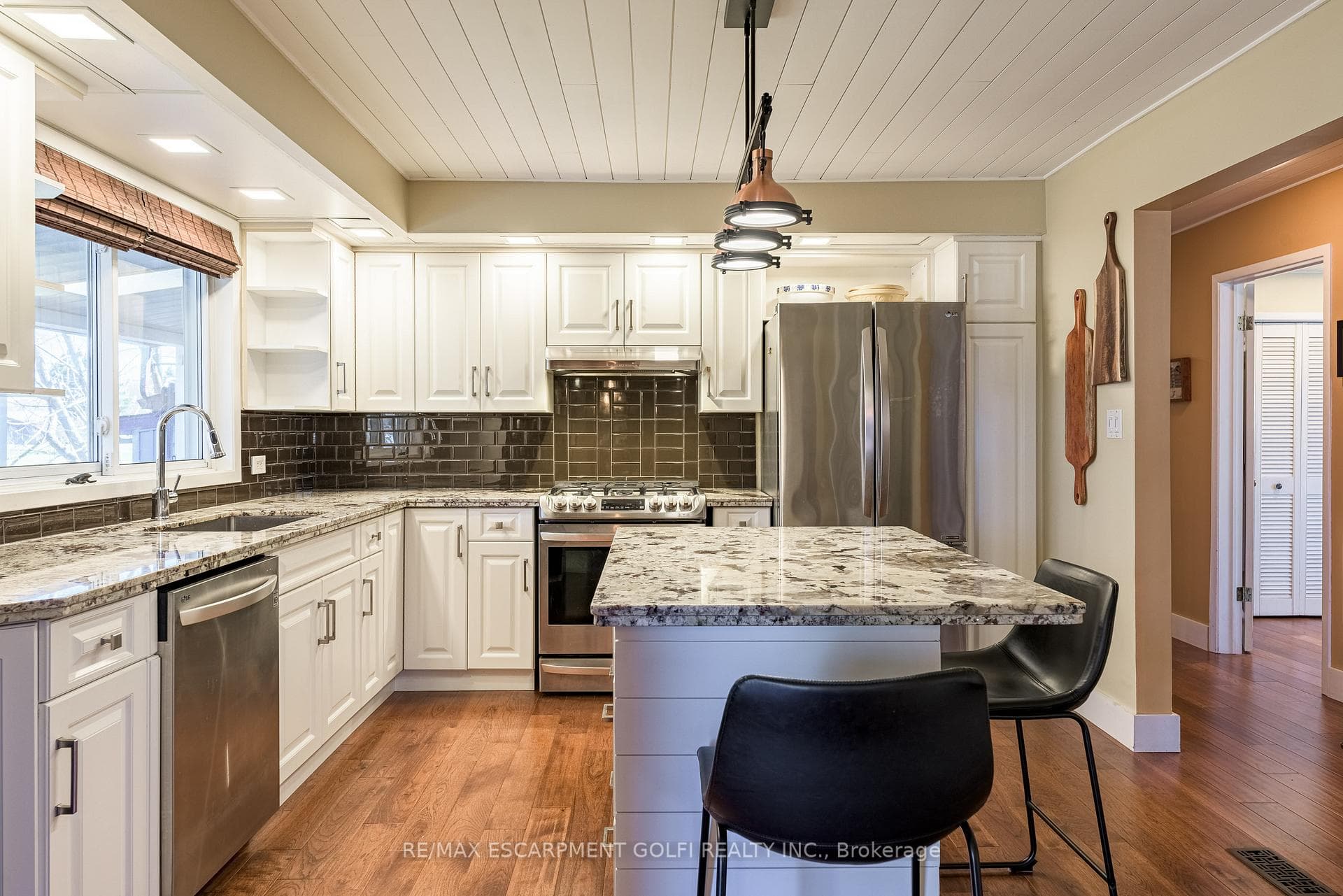 1411 McNab Road photo 14