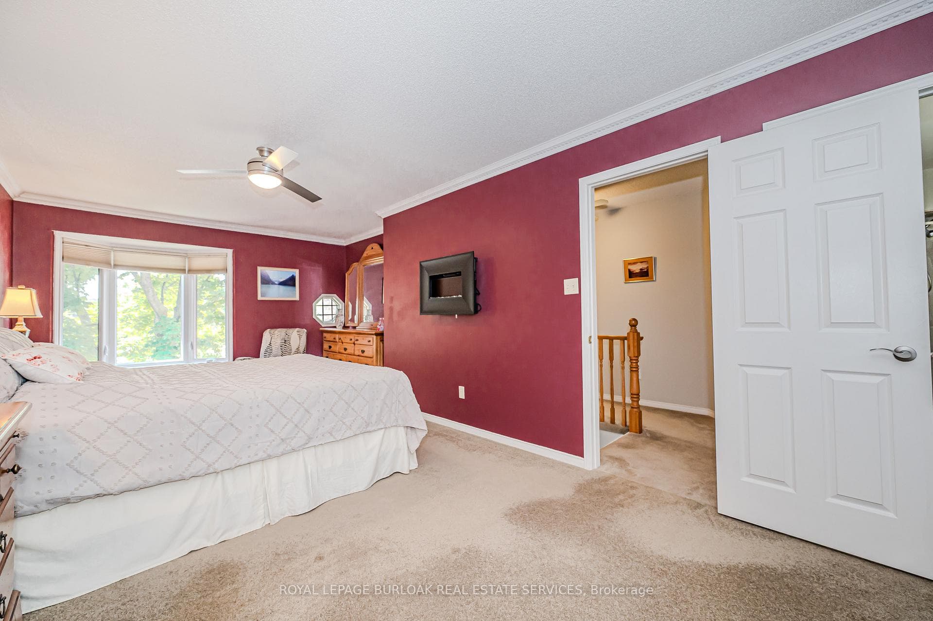 2099 Chrisdon Road photo 18
