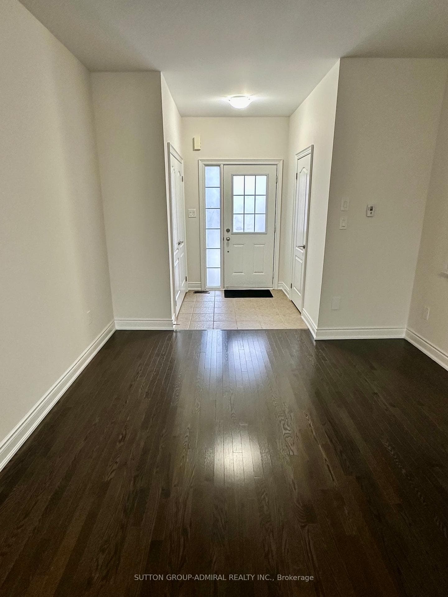 308 Miller Park Avenue photo 2