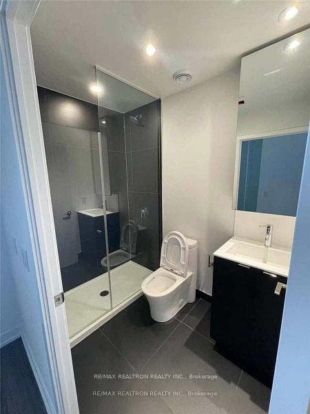 20 Edward Street Unit 2106 photo 9