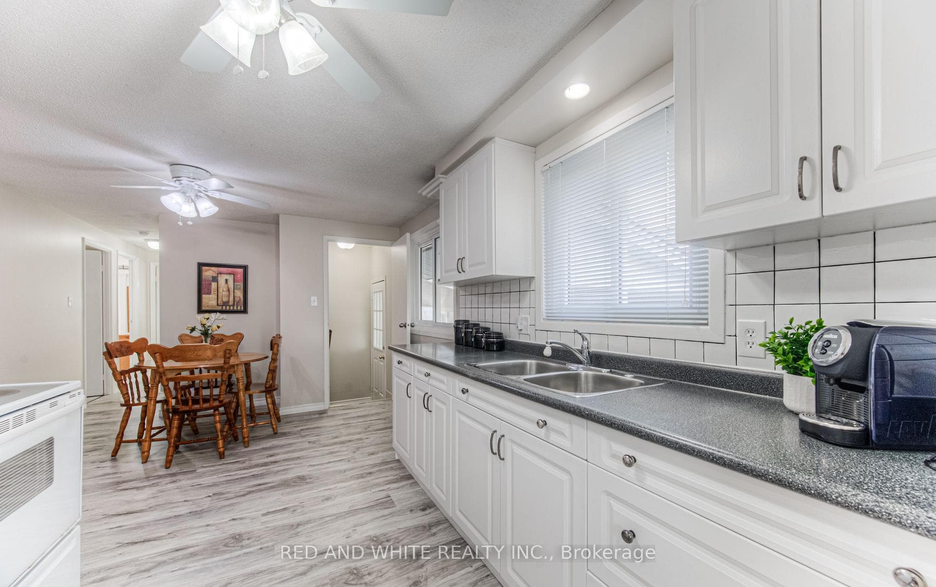 41 Hillmer Road photo 15