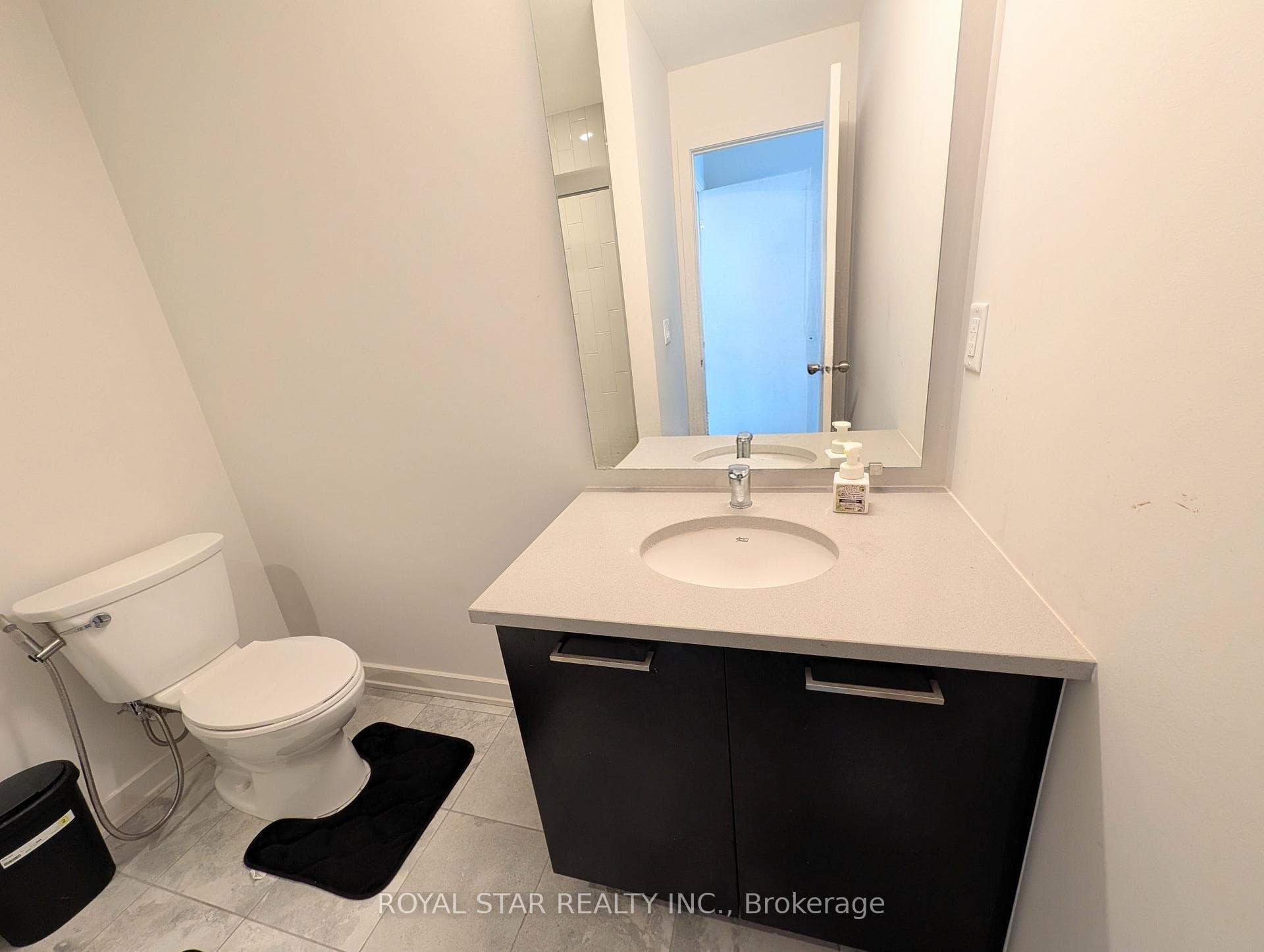 201 Pisces Terrace photo 26