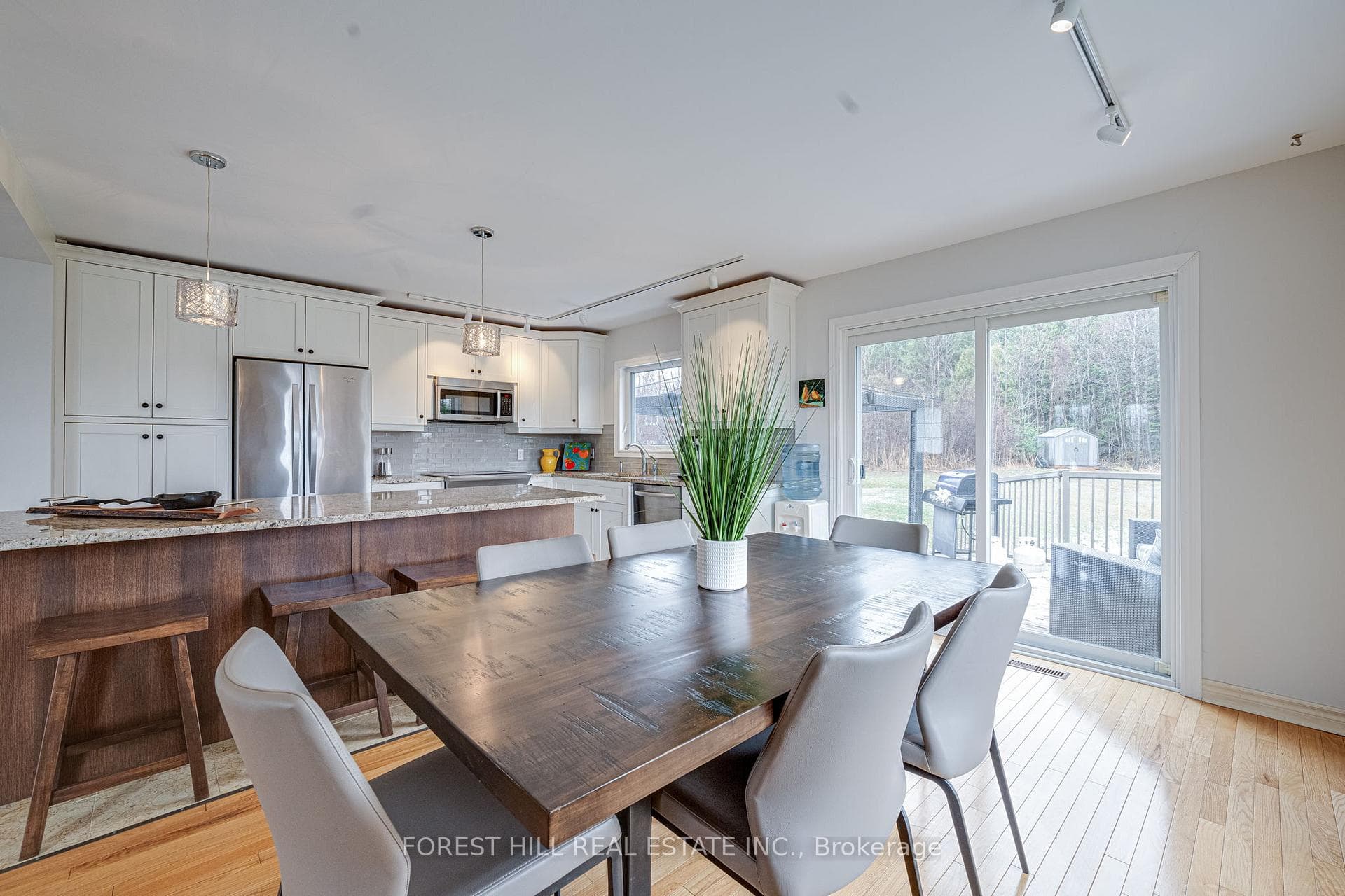 117 Fawcett Lane photo 11
