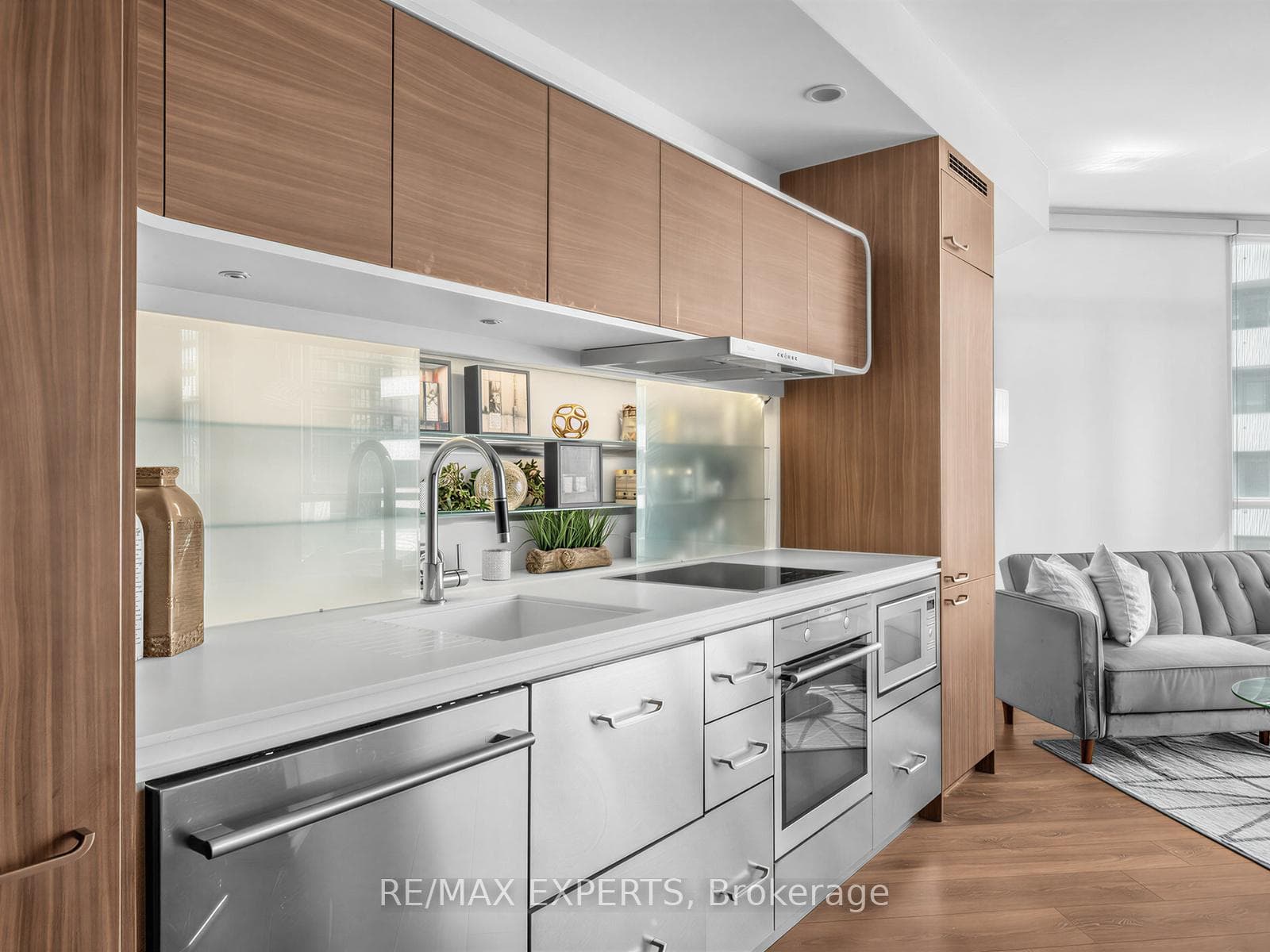 45 Charles Street Unit 1509 photo 6
