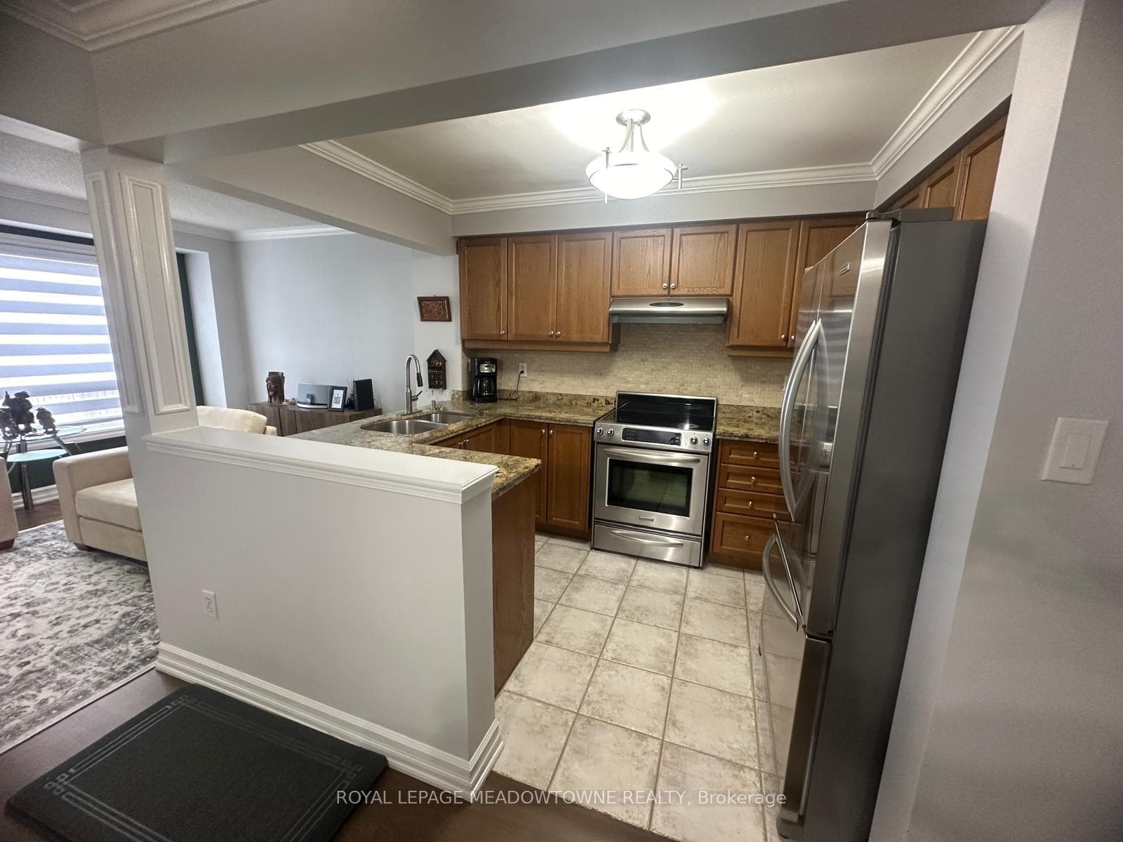 99 Livingston Road photo 7