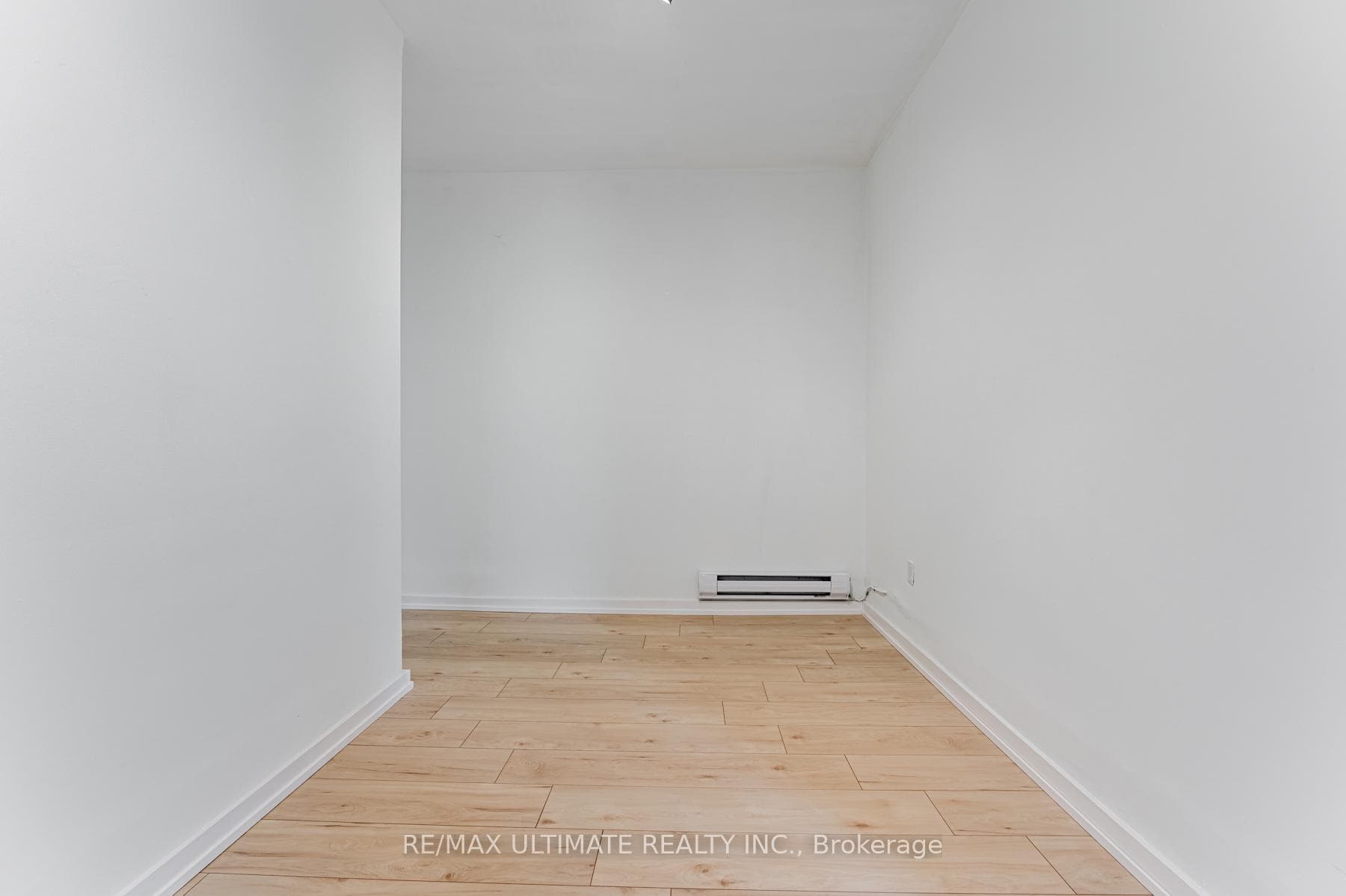 229 Spadina Avenue Unit 301 photo 15