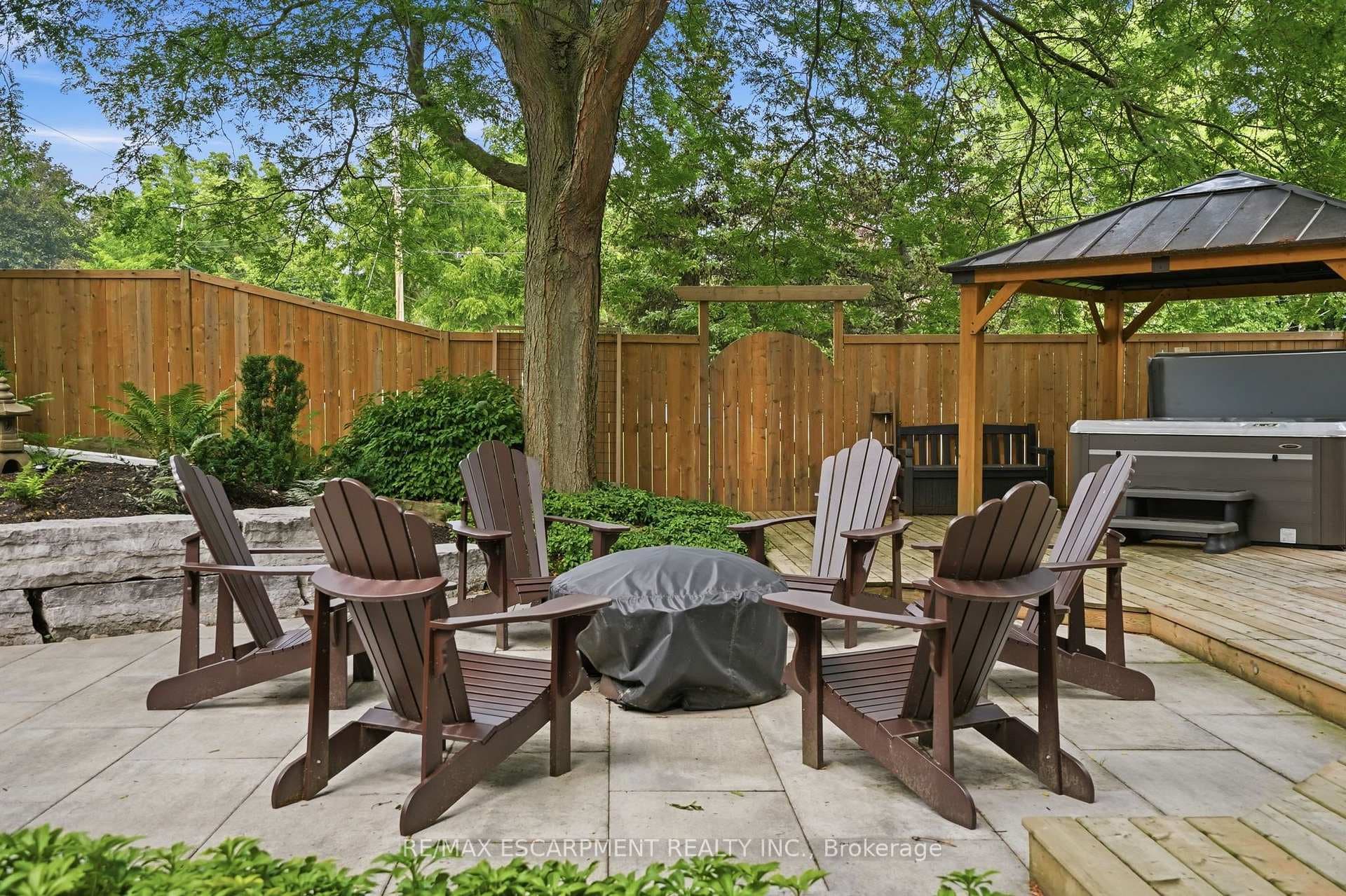 2 Jameson Drive photo 46