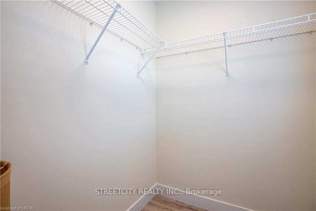 1511 DYLAN Street photo 29