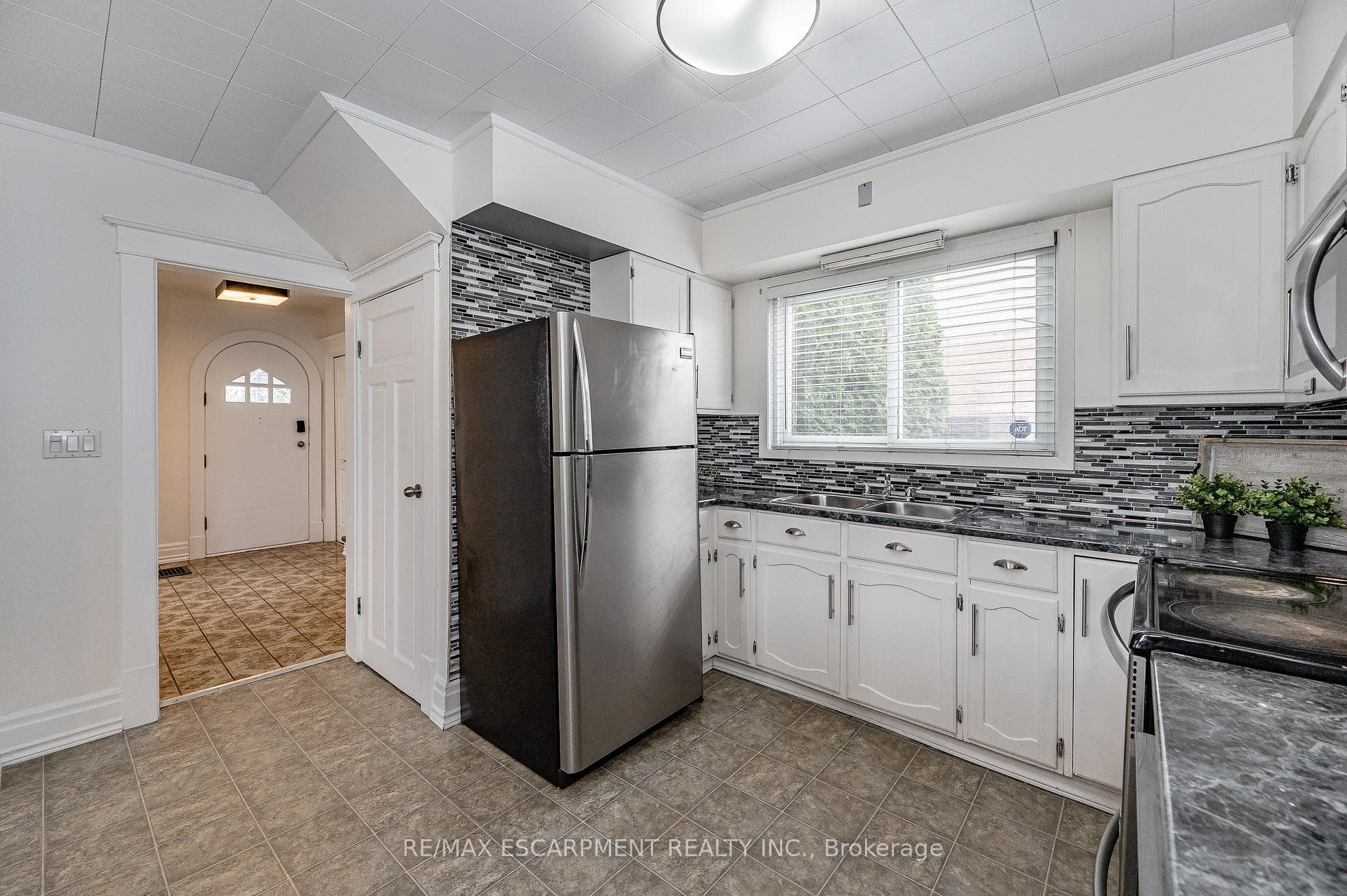 4625 Fifth Avenue photo 15