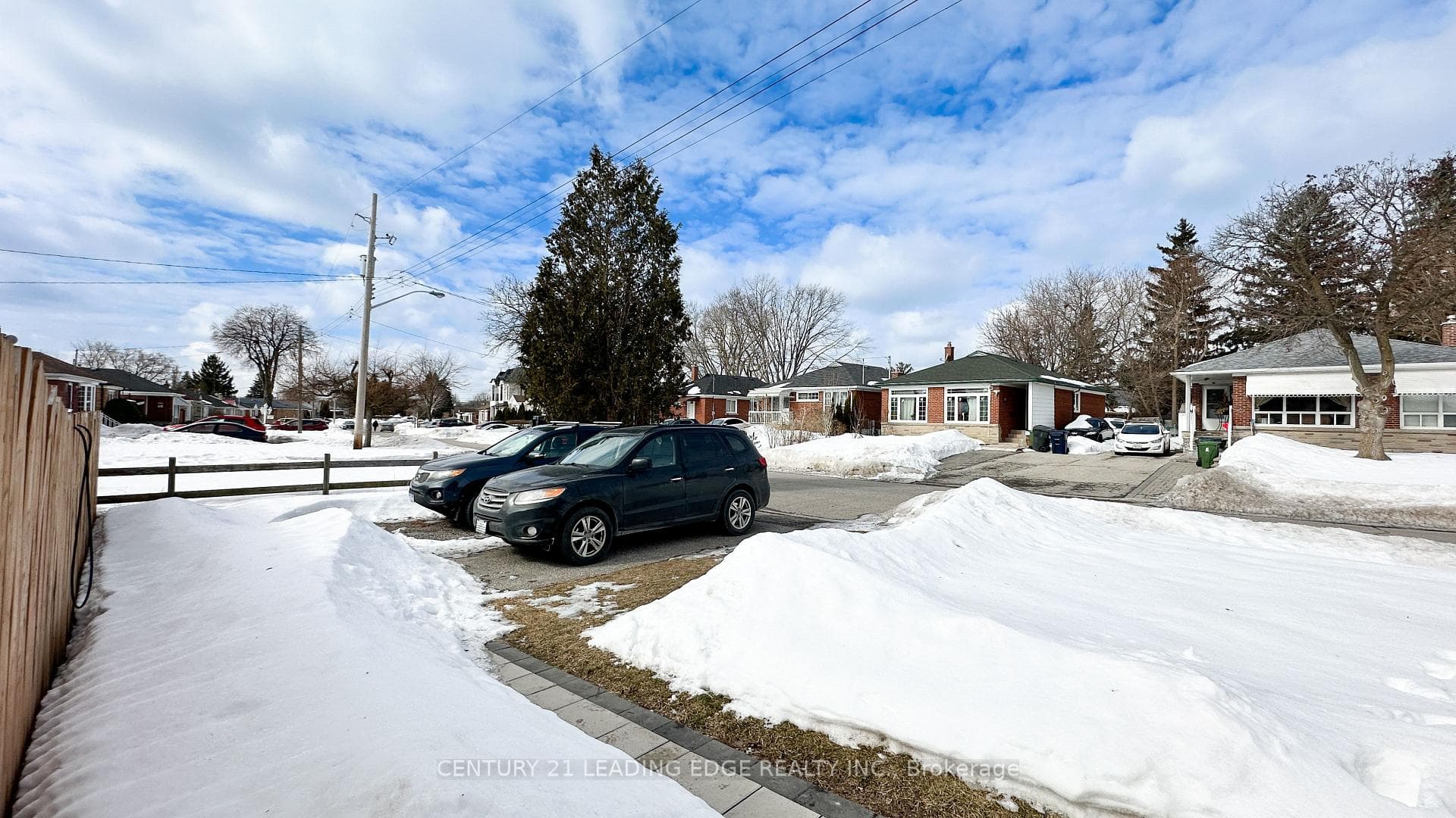 53 Miramar Crescent photo 11