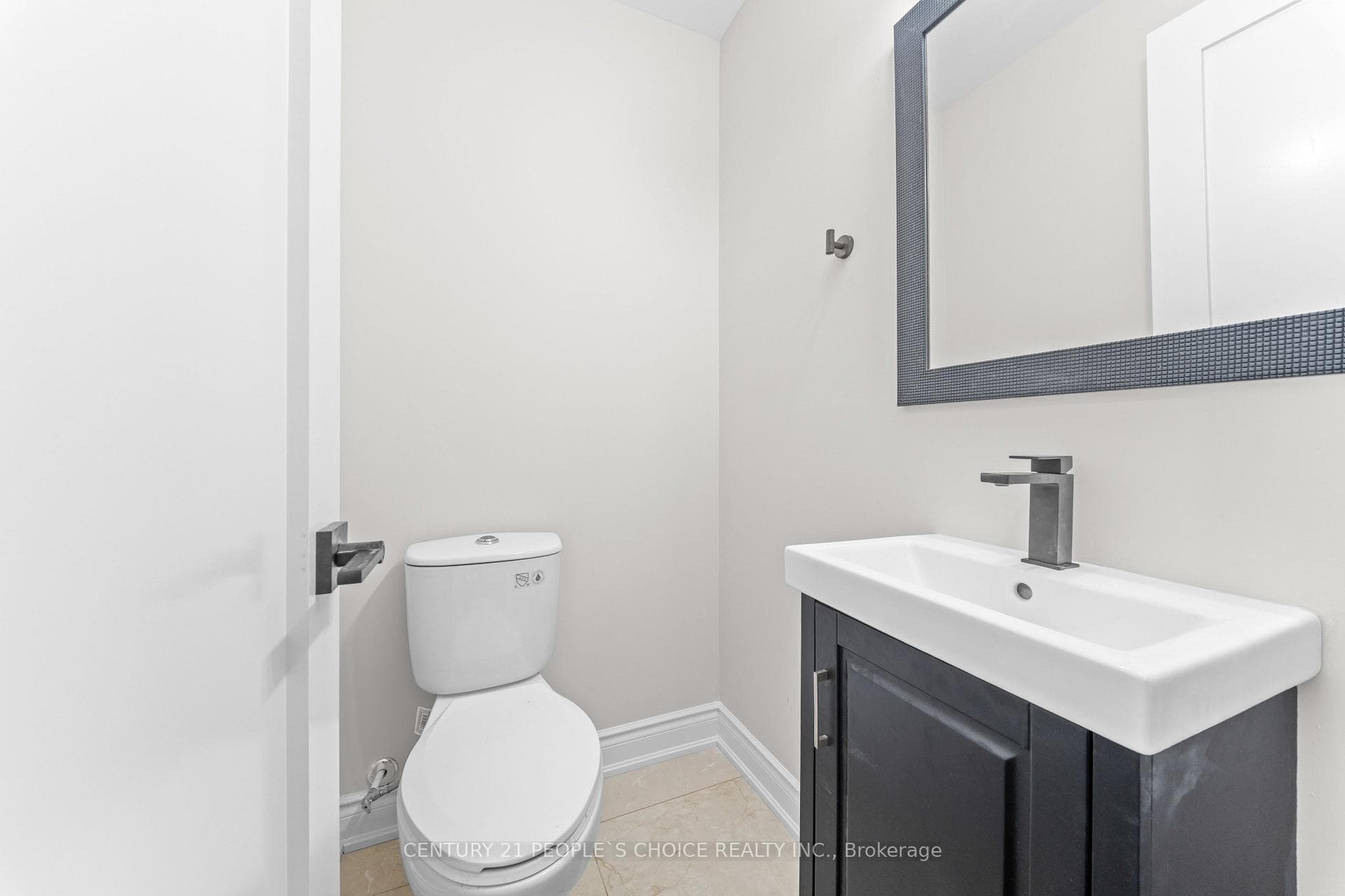 111 Verobeach Boulevard photo 23