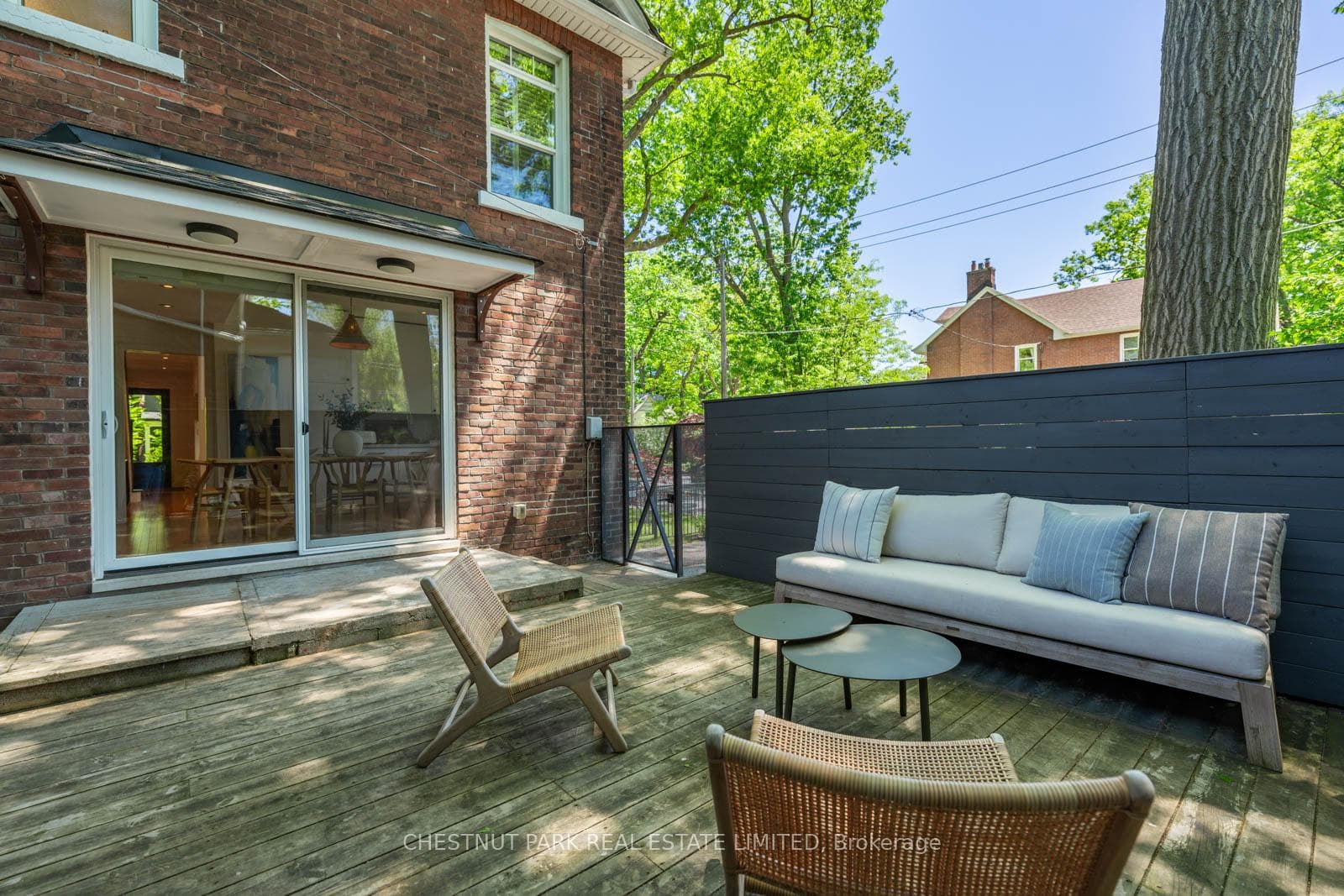 188 Silver Birch Avenue photo 34