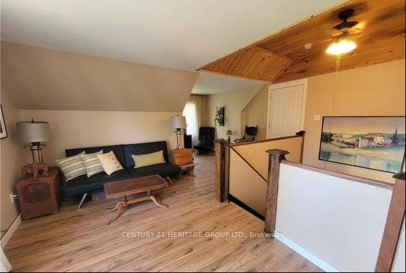 13 Quirt Road photo 11
