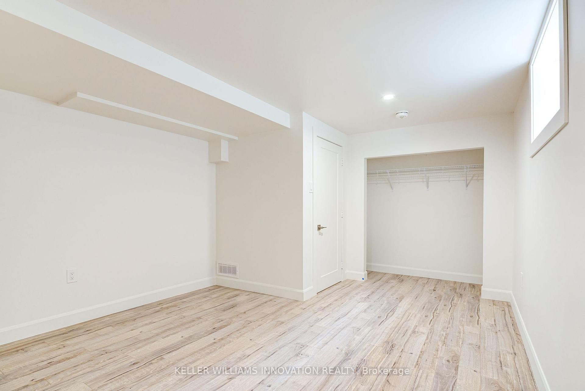 81 Culver Crescent Unit B photo 21