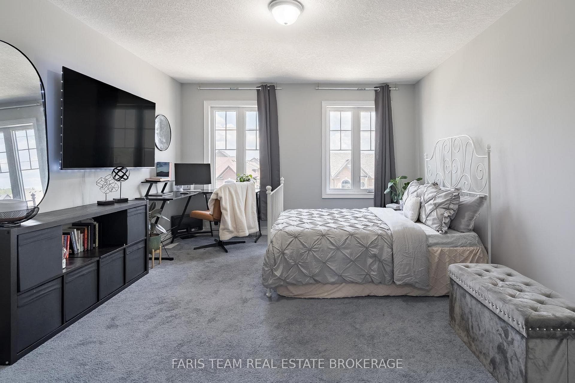 236 Eighth Avenue photo 30