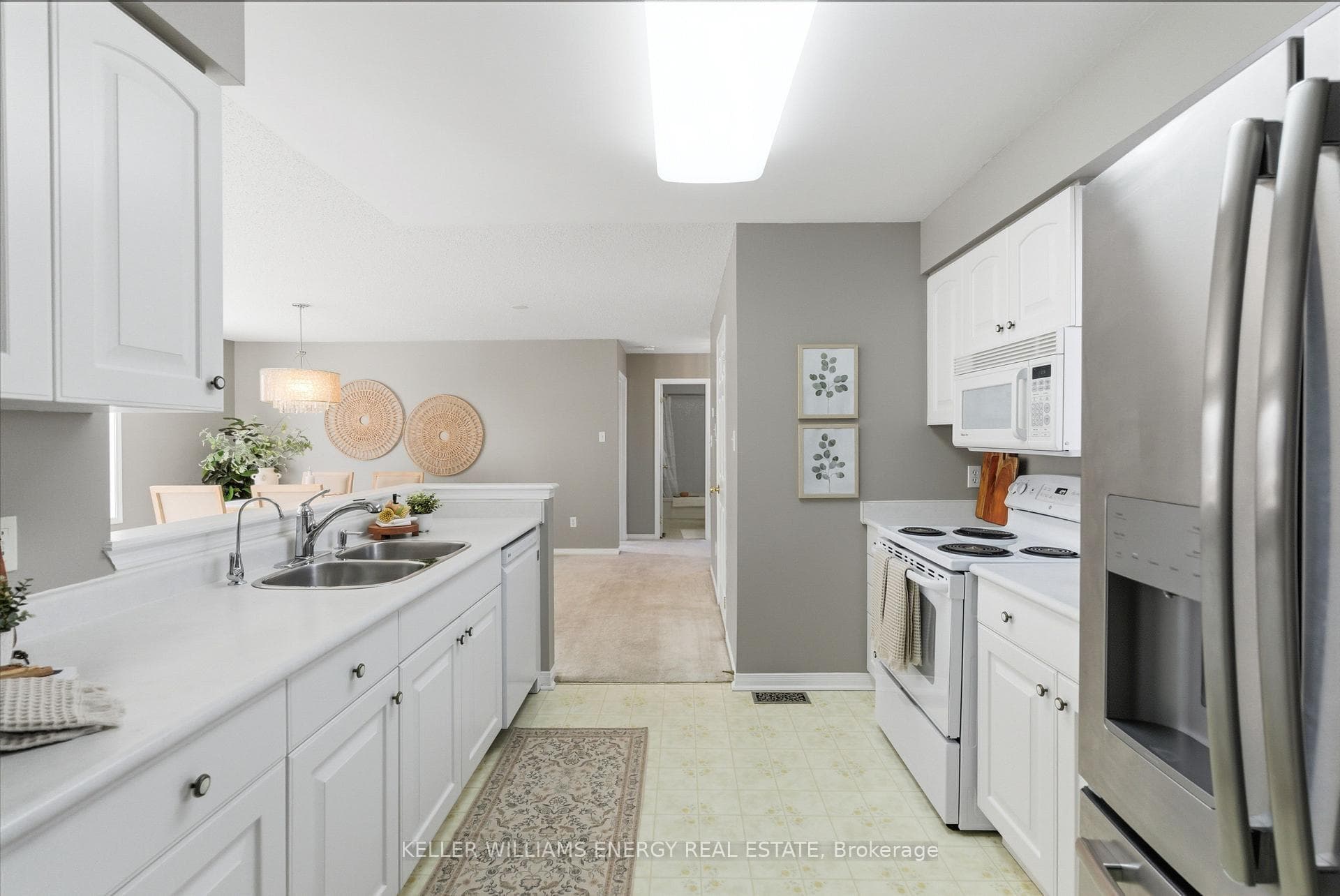21 Heritage Lane photo 15