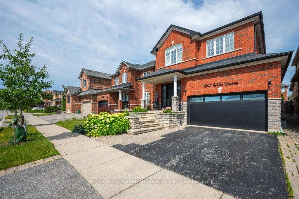1305 Weller Crossing photo 2