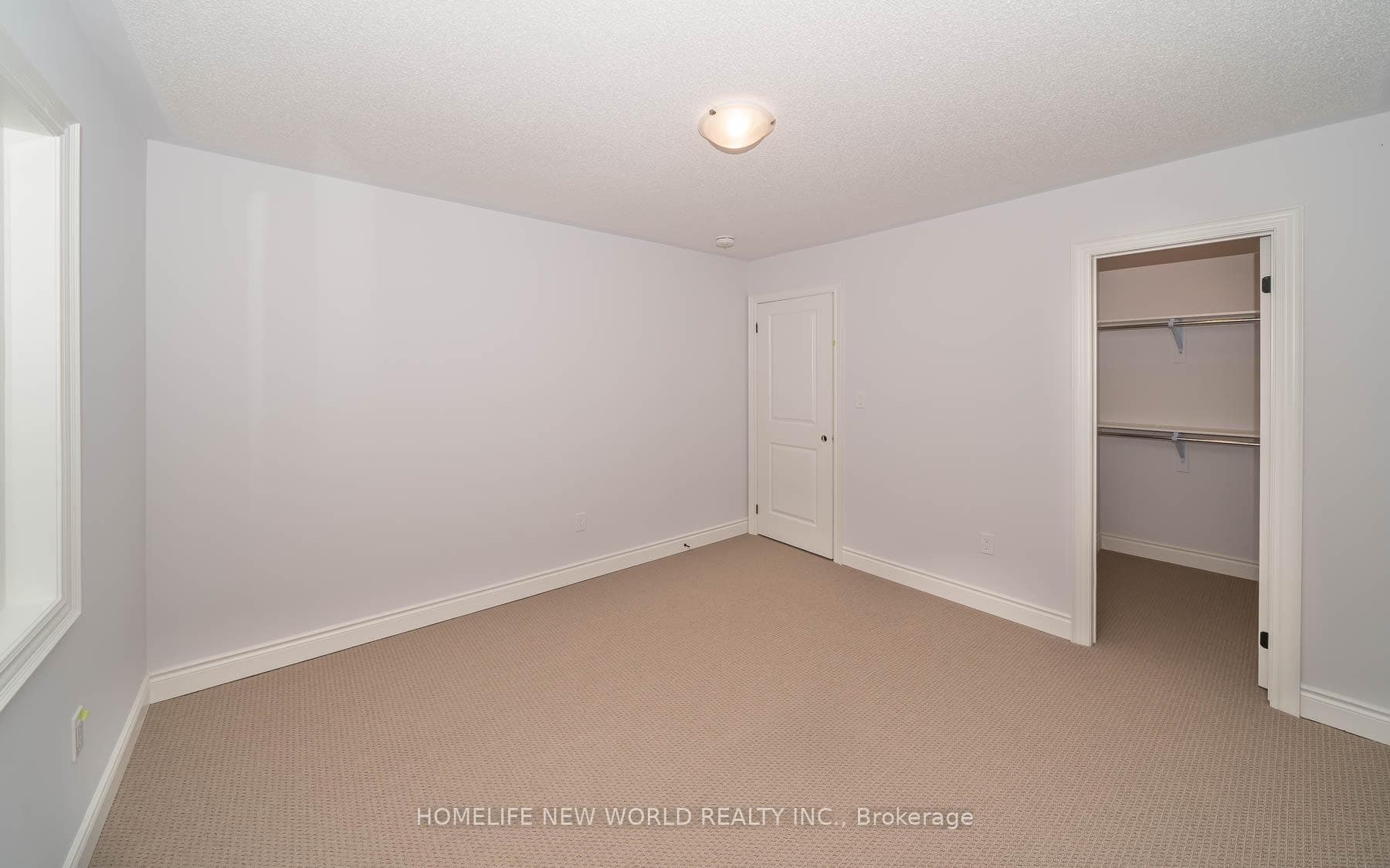 10 Ballinger Way photo 25