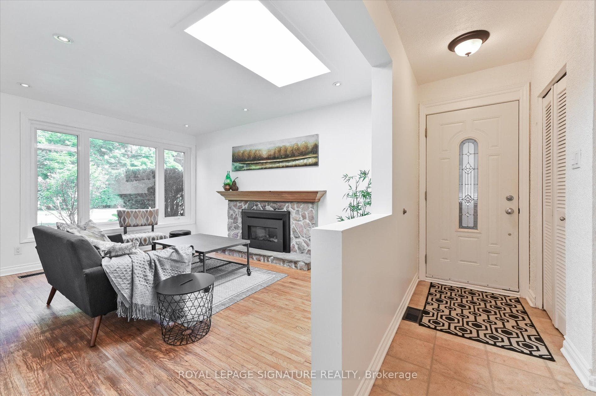101 Murray Drive photo 2