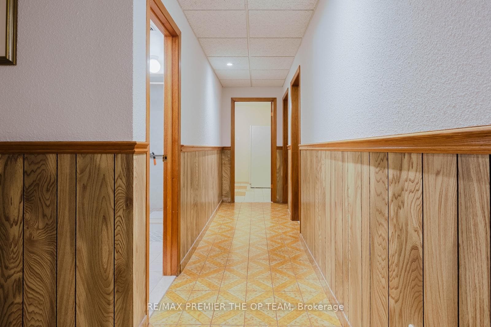 142 Gracefield Avenue photo 35