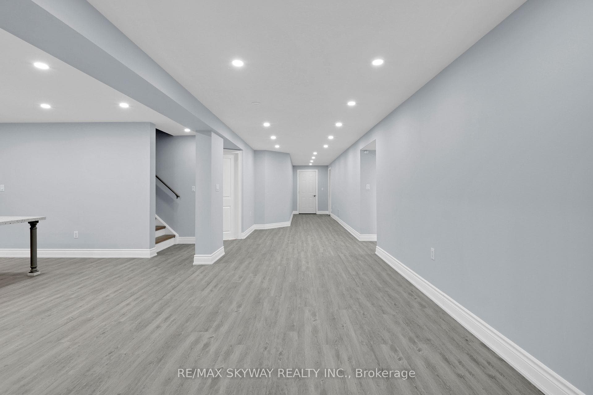 7 Riesling Court photo 44