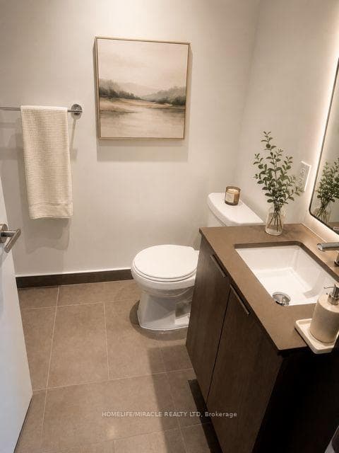448 Burnhamthrope Road Unit 6607 photo 7