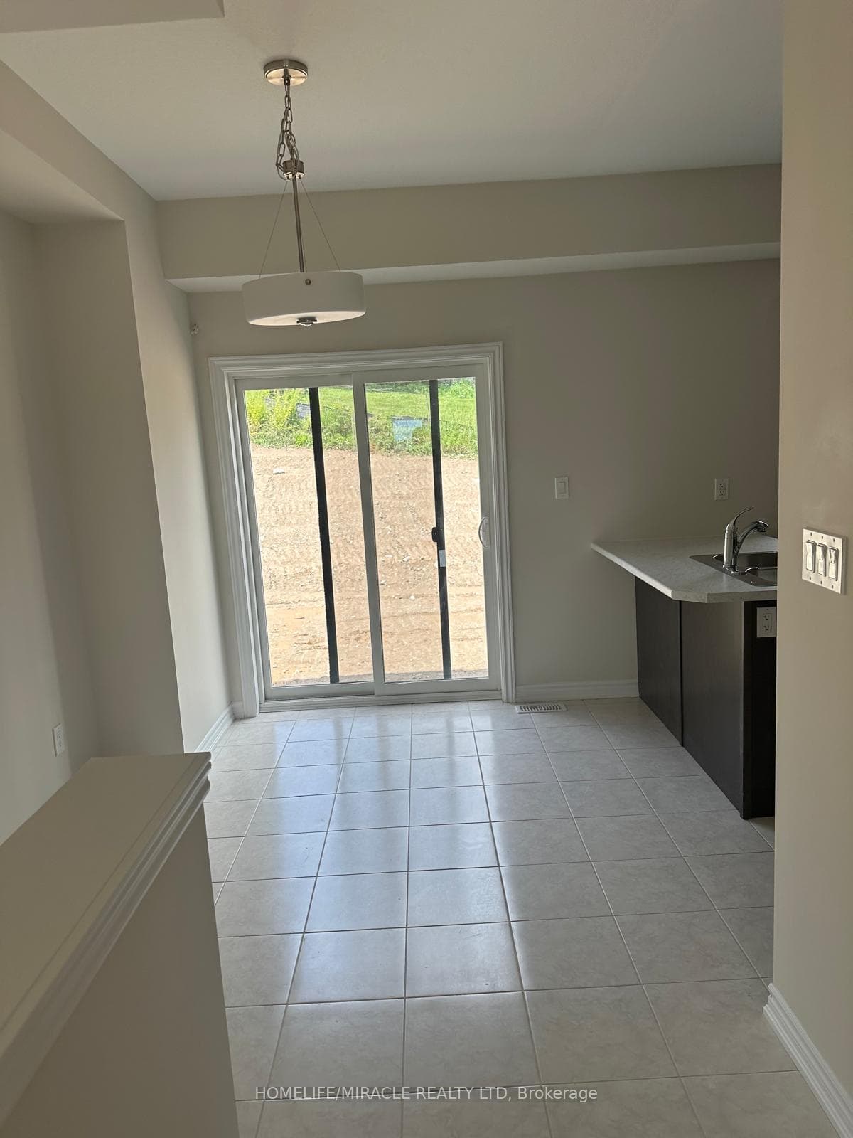 620 Colborne Street Unit 23 photo 10