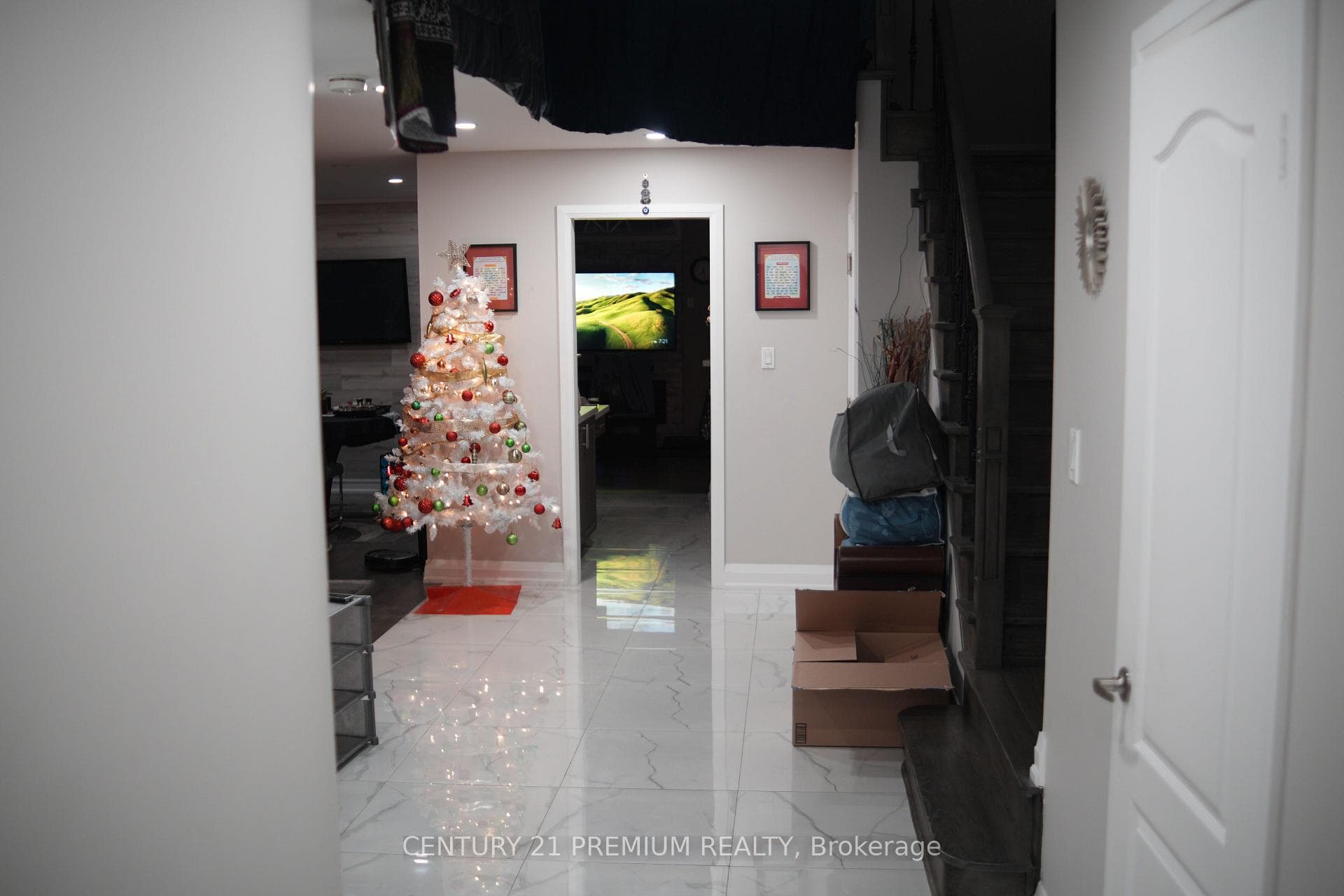 21 Sweet Clover Crescent photo 4