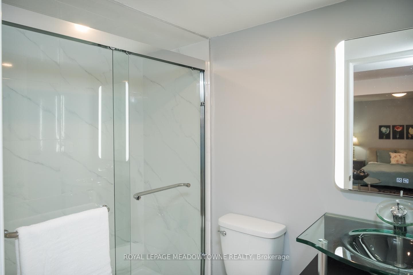 352 Peregrine Way photo 36