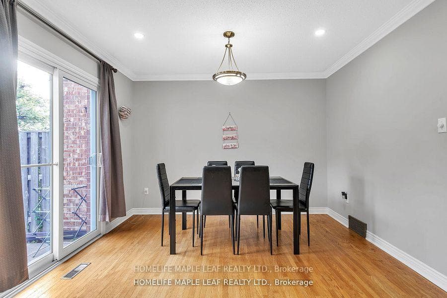 308 Conway Drive Unit 28 photo 15