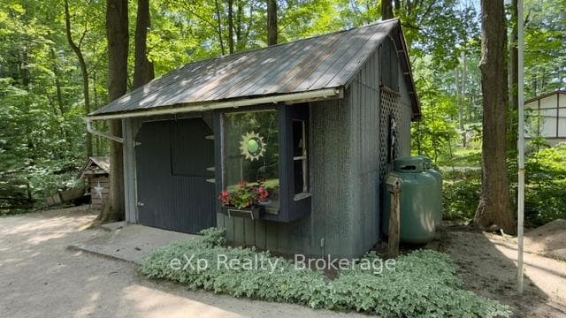 113 Country Lane Road photo 31