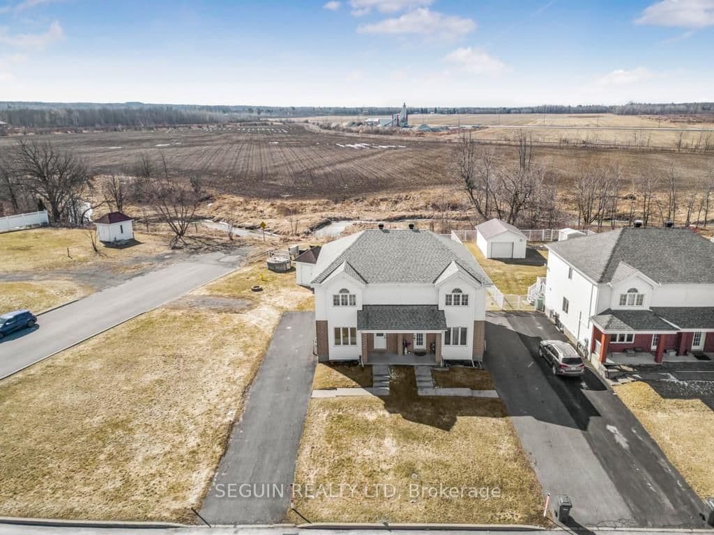 900 ROCH Street photo 1