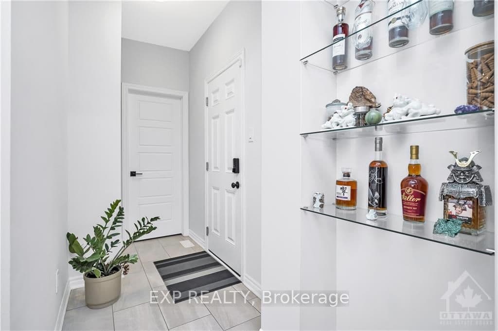 512 ALCOR Terrace photo 28