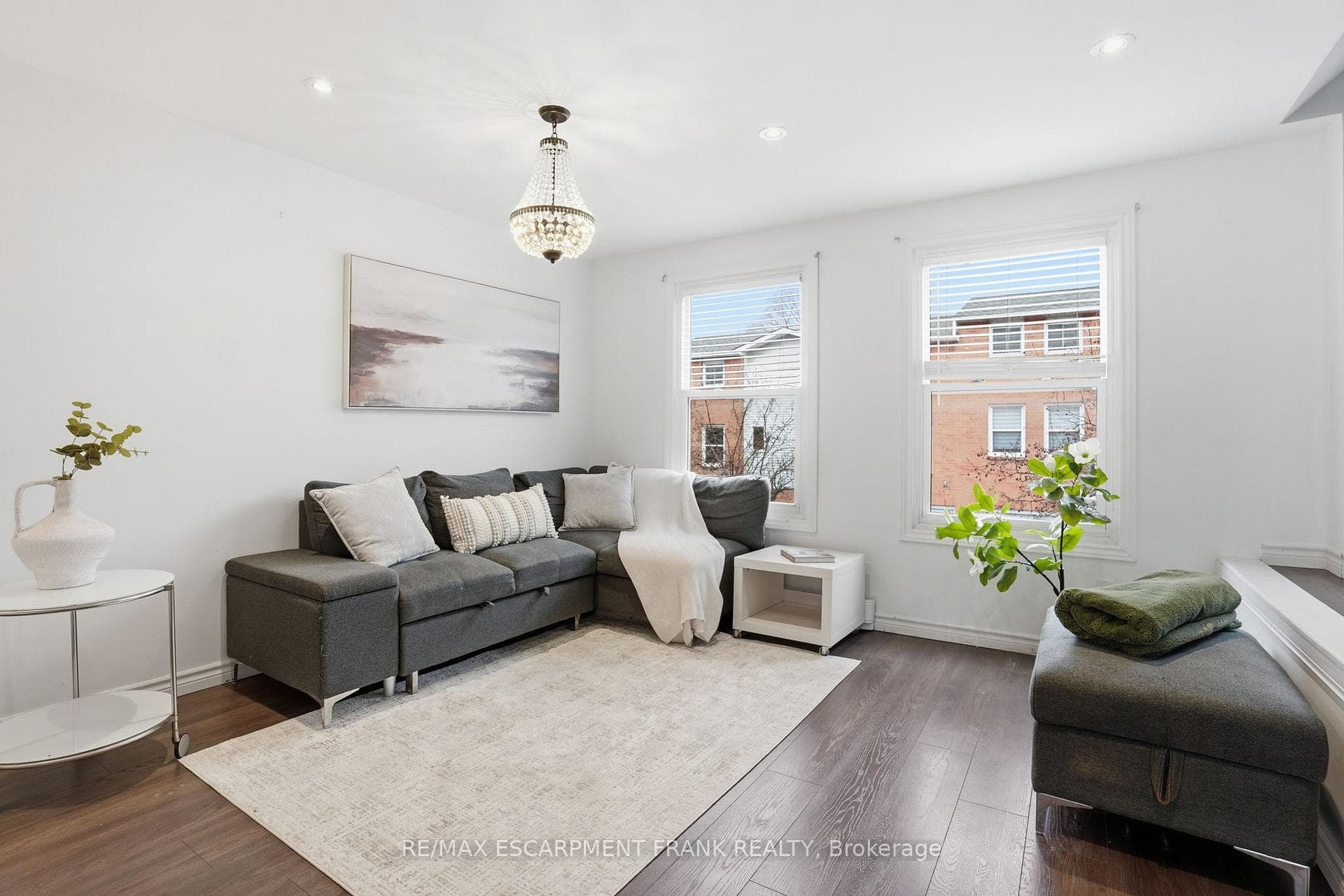 1255 Upper Gage Avenue Unit 15 photo 9