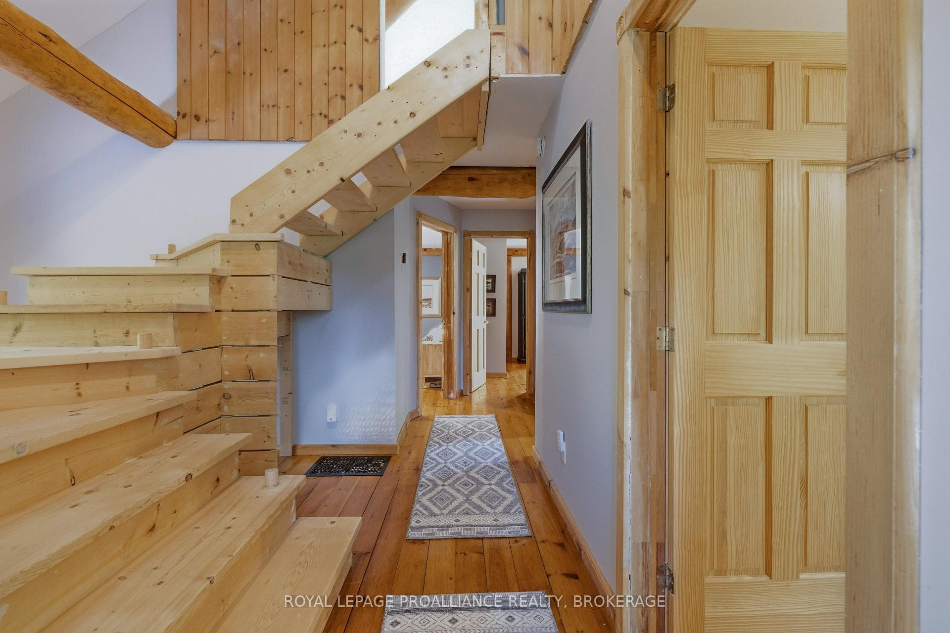 156 Darlingside Drive photo 15