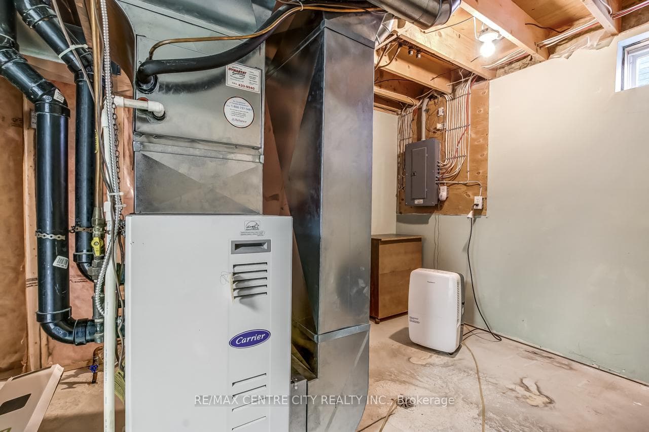11 Axford Parkway photo 23