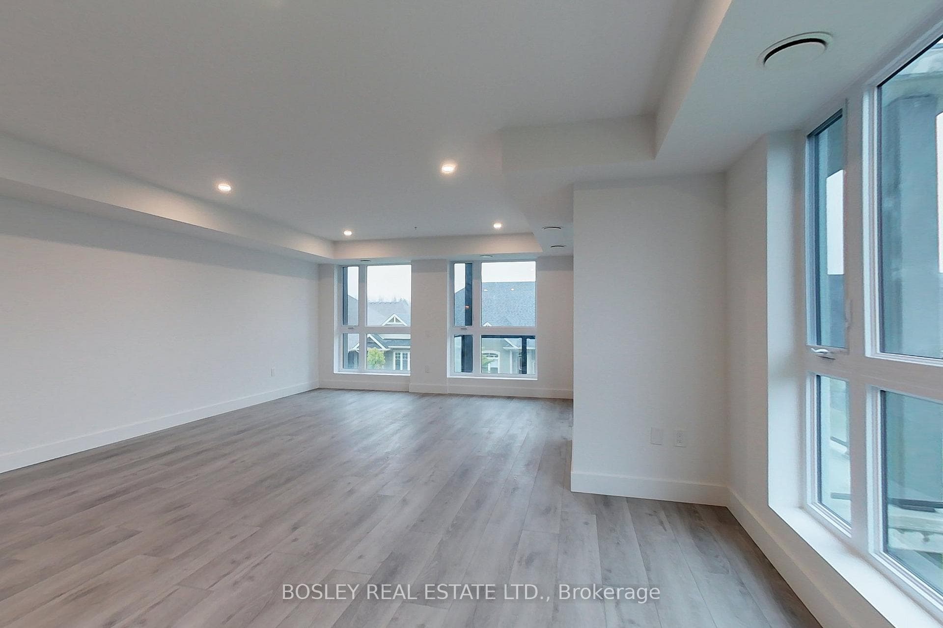 4 Kimberly Lane Unit 209 photo 13