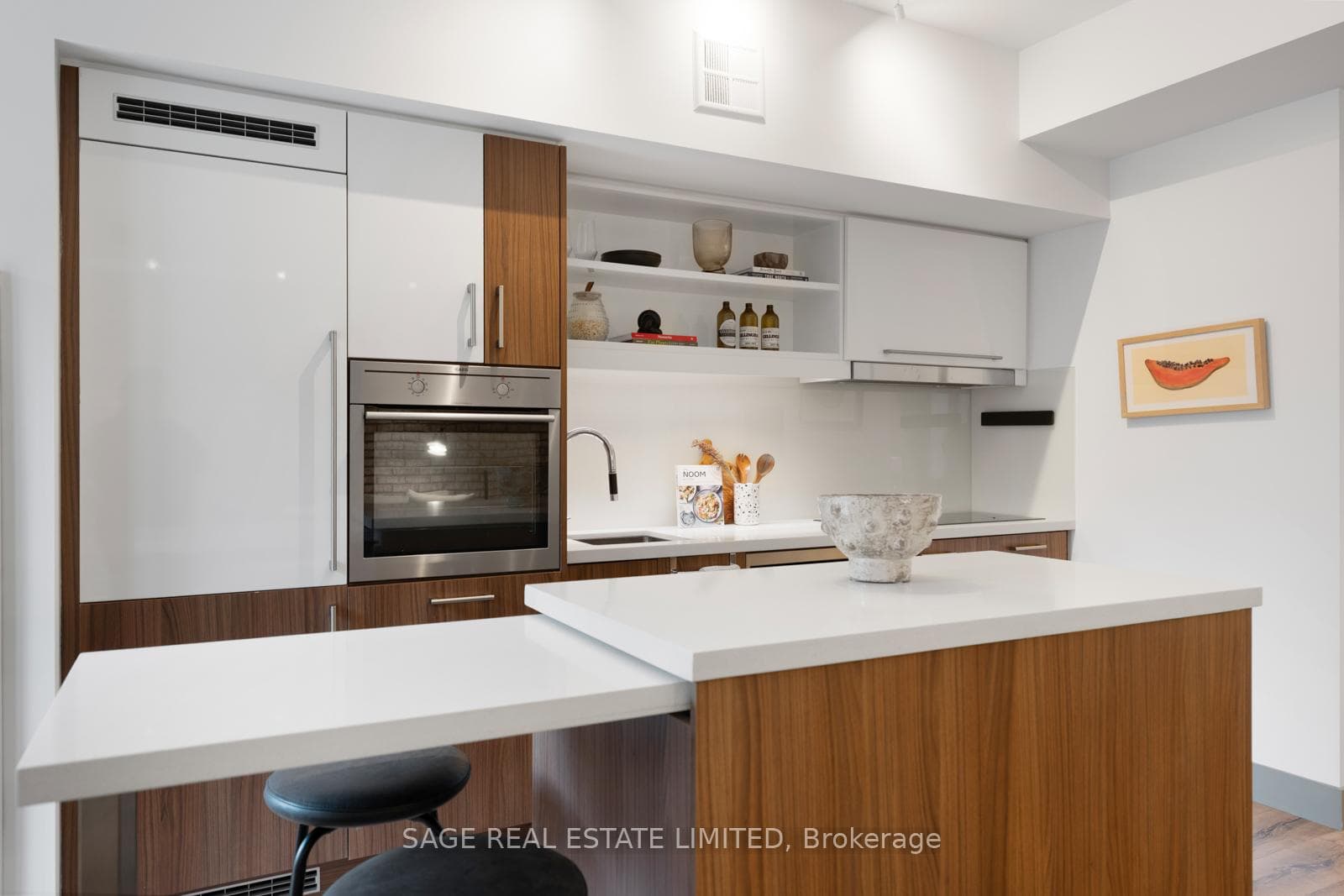 39 Sherbourne Street Unit 204 photo 10