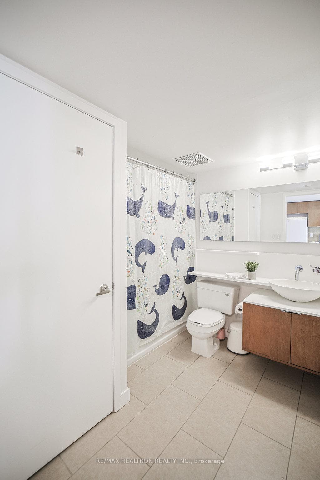15 FORT YORK Boulevard Unit 2705 photo 39