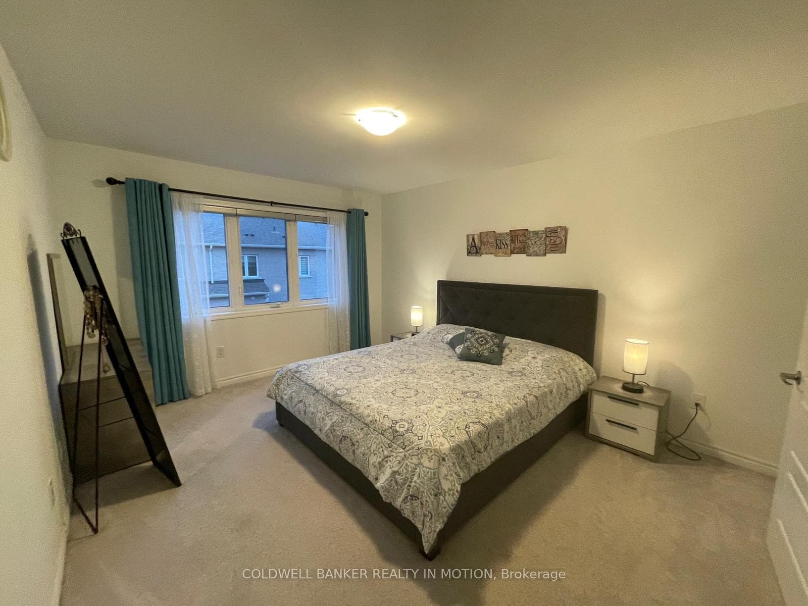 810 Aspen Terrace photo 14
