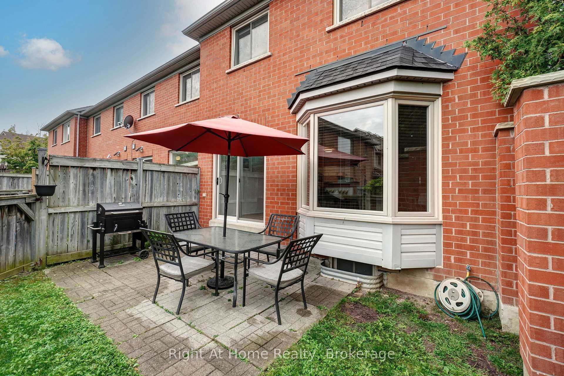 5223 Fairford Crescent Unit 51 photo 36
