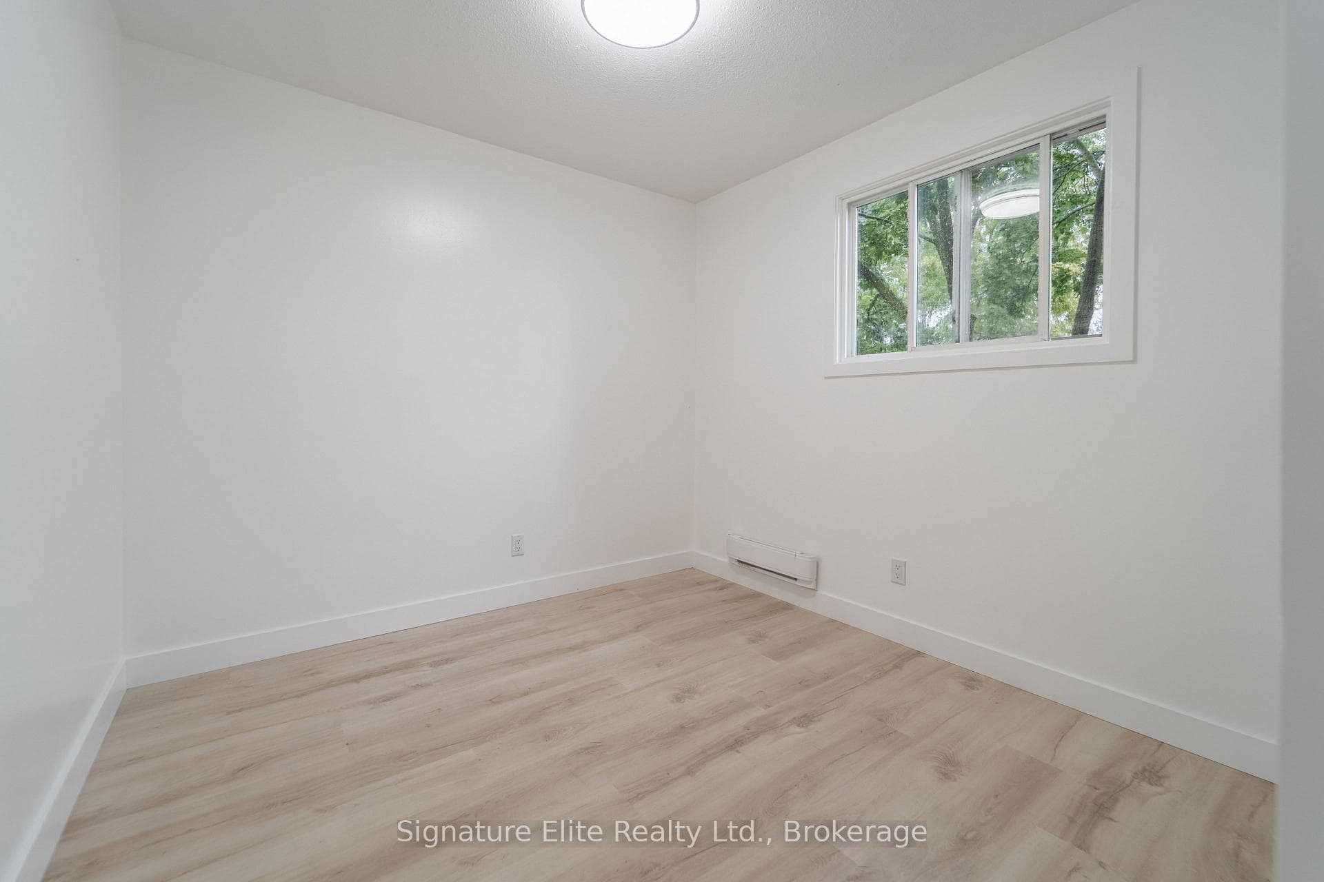1118 Aire Place photo 11
