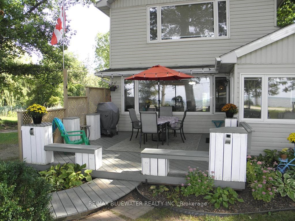 9714 Lake Road photo 3
