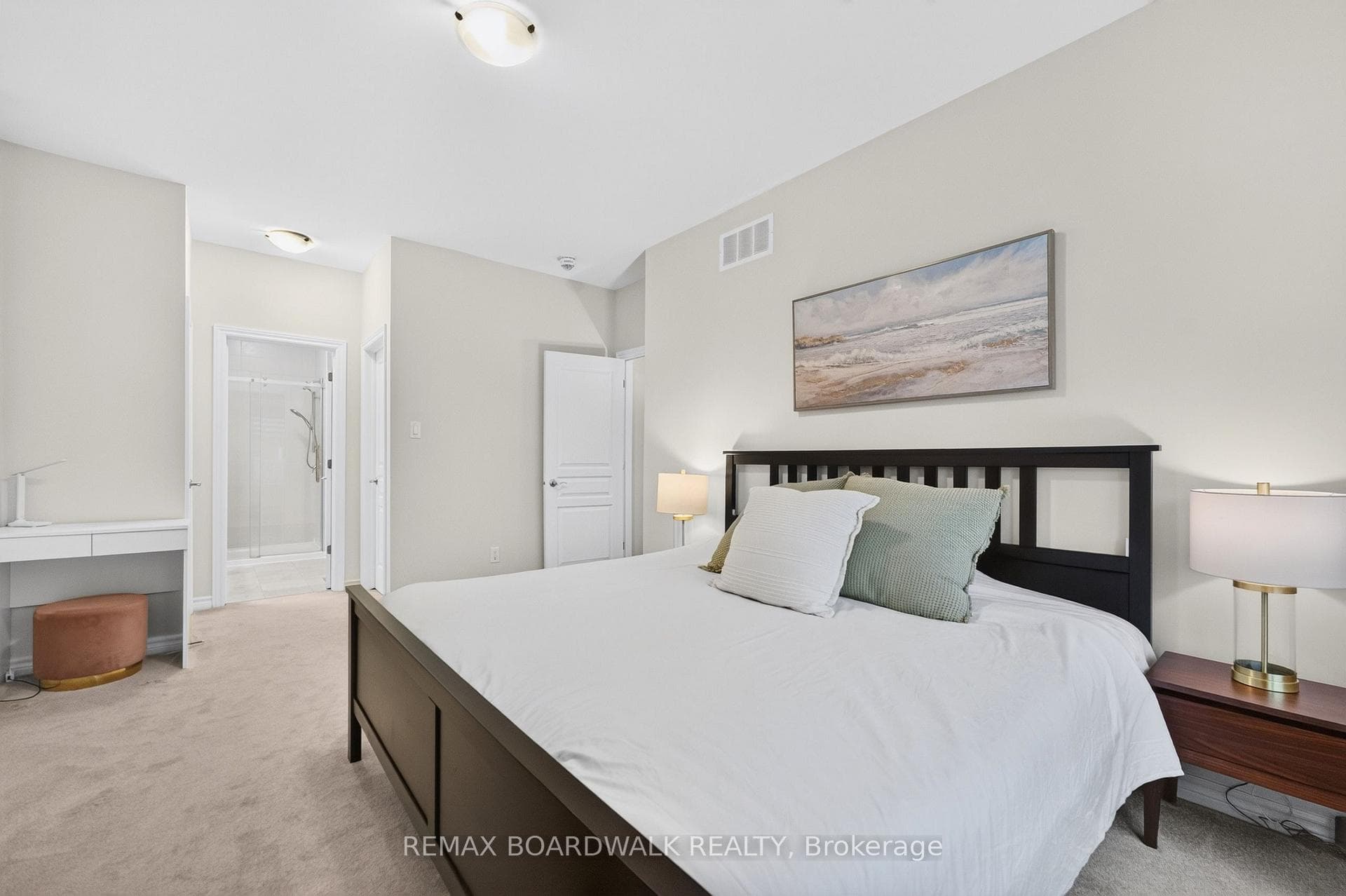 Primary Bedroom w/WIC & 3PC Ensuite
