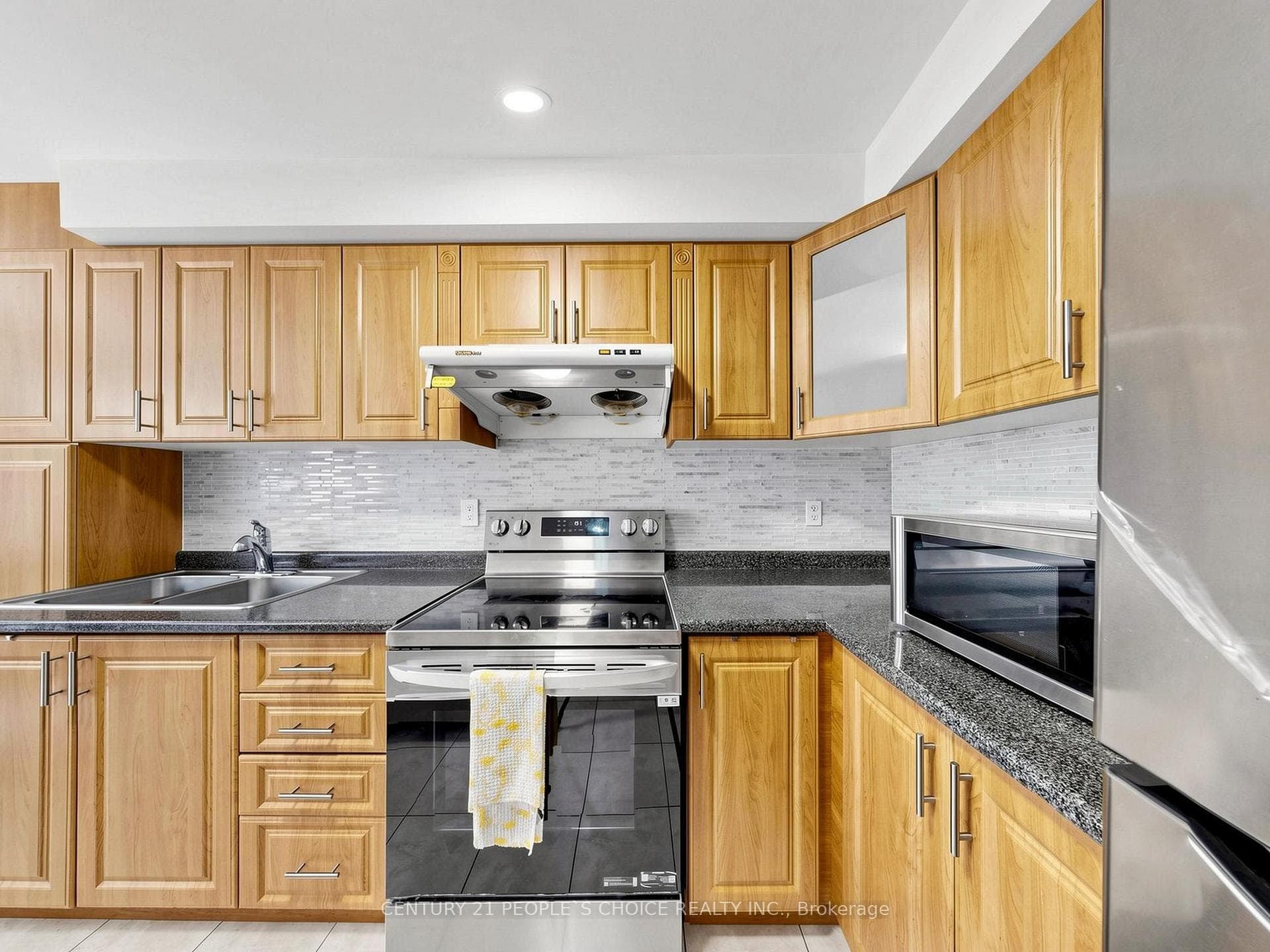 1480 Britannia Road Unit 125 photo 11