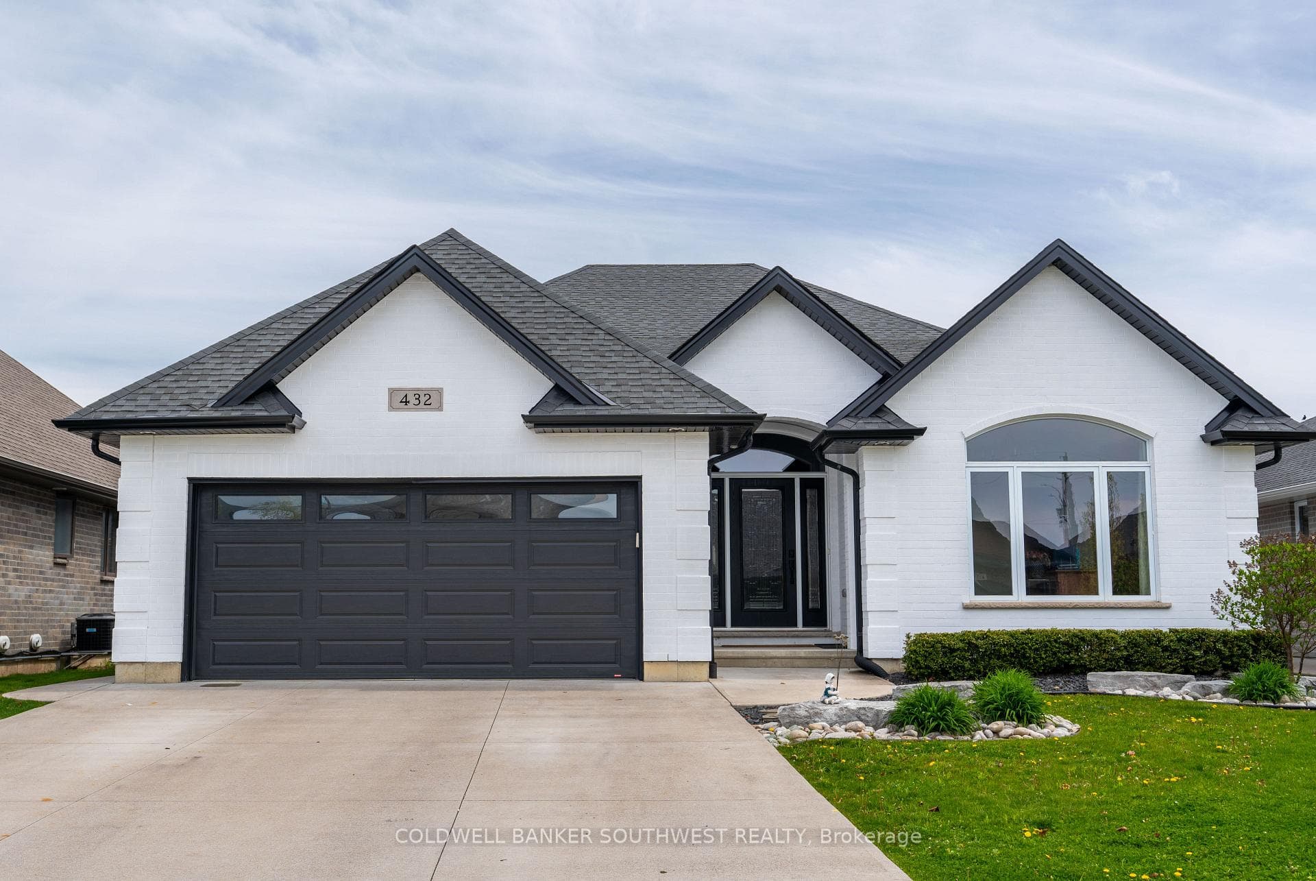 432 Lucas Avenue photo 1